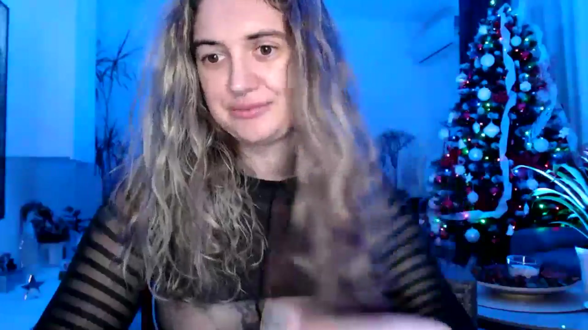 Gallery image thumbnail from MissDivinna's myfreecams stream on, 12/01/2024, 03:15 image 7 of 20