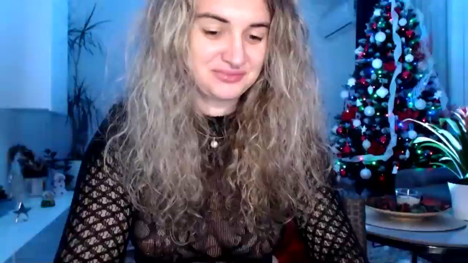 Gallery image thumbnail from MissDivinna's myfreecams stream on, 12/01/2024, 20:48 image 1 of 20