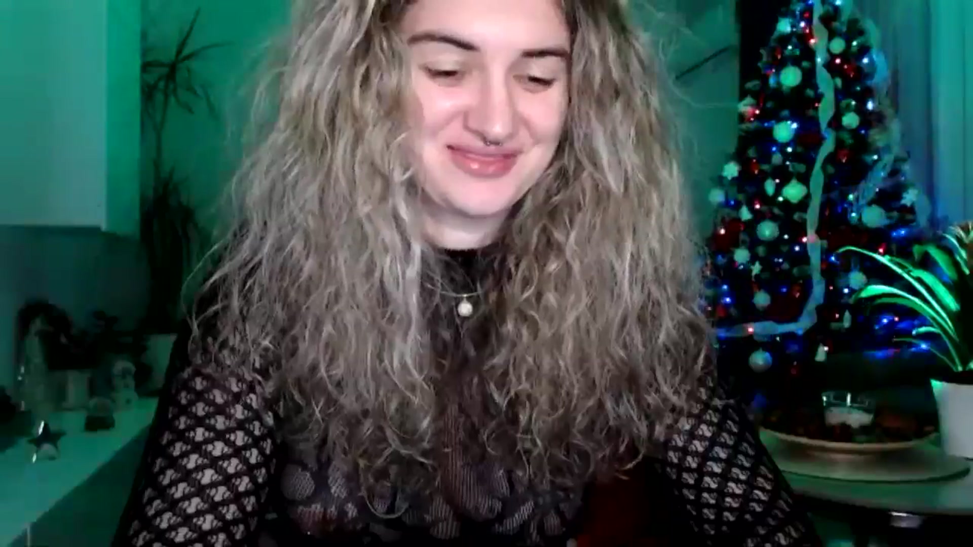 Gallery image thumbnail from MissDivinna's myfreecams stream on, 12/01/2024, 20:48 image 3 of 20