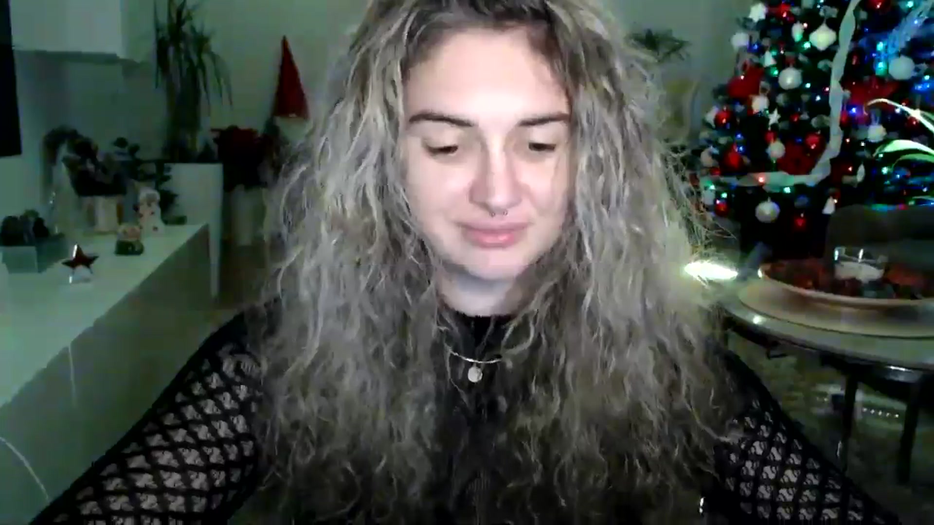 Gallery image thumbnail from MissDivinna's myfreecams stream on, 12/01/2024, 21:54 image 9 of 20
