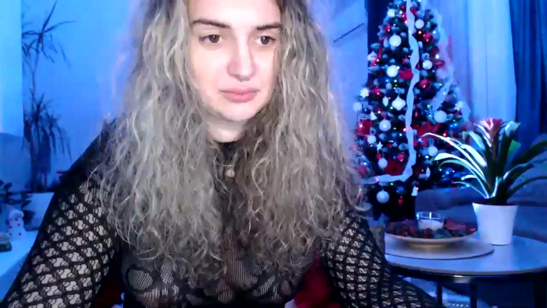 Gallery image thumbnail from MissDivinna's myfreecams stream on, 12/01/2024, 21:54 image 7 of 20