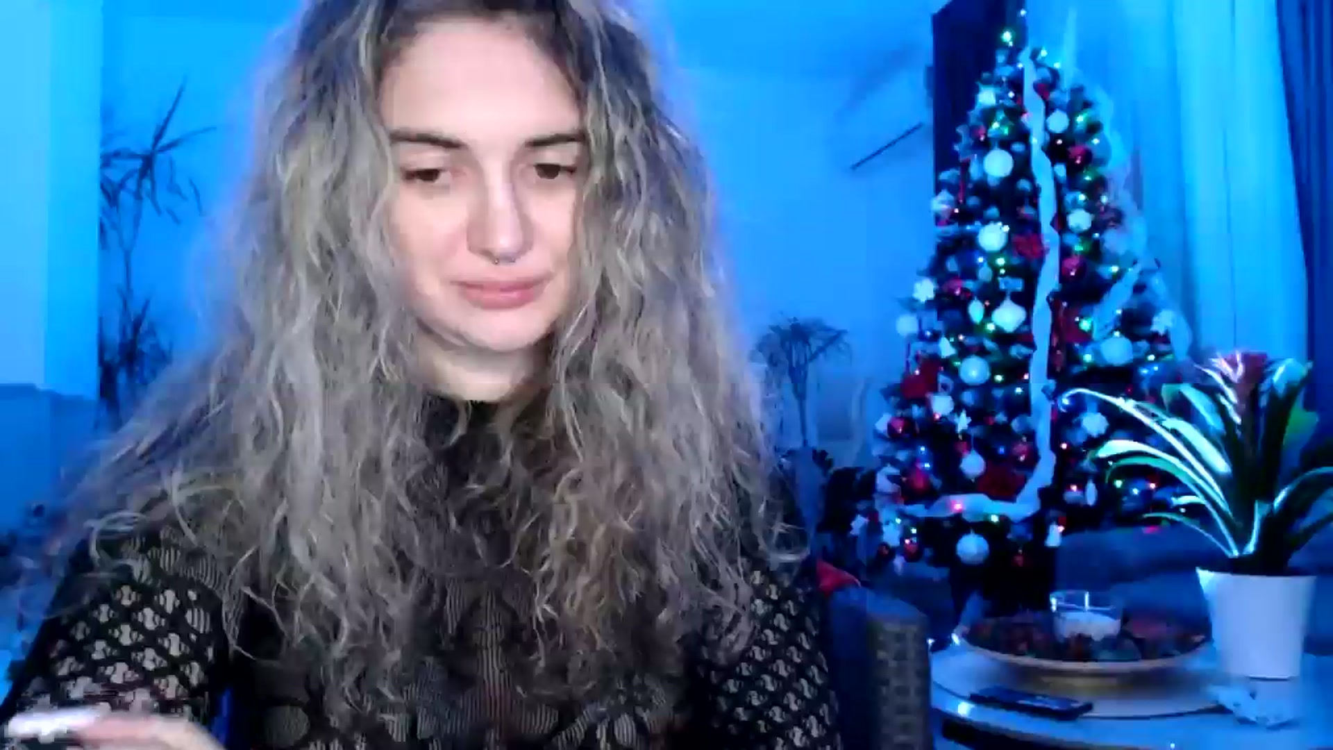Gallery image thumbnail from MissDivinna's myfreecams stream on, 12/02/2024, 03:18 image 17 of 20