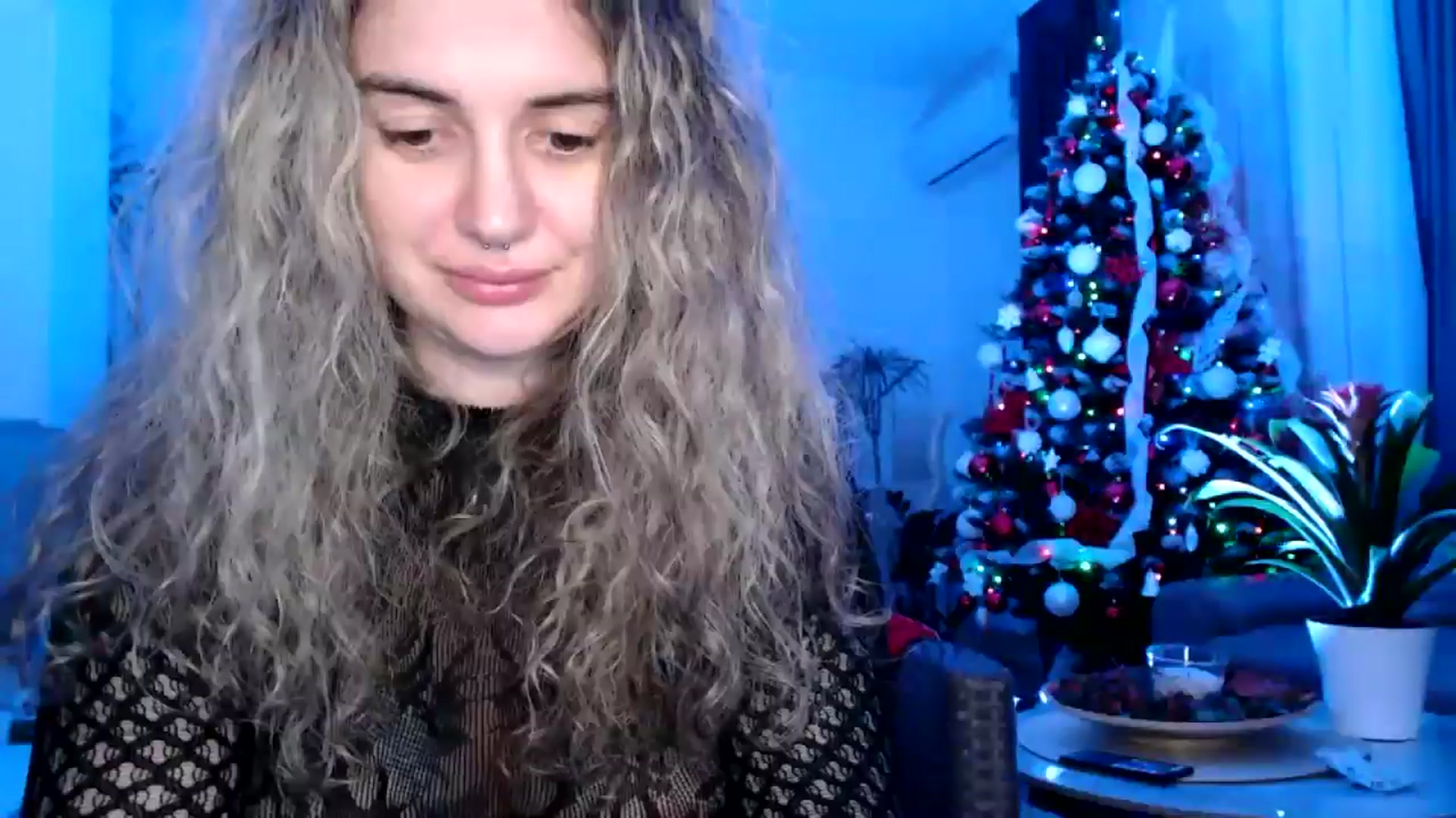 Gallery image thumbnail from MissDivinna's myfreecams stream on, 12/02/2024, 03:18 image 16 of 20