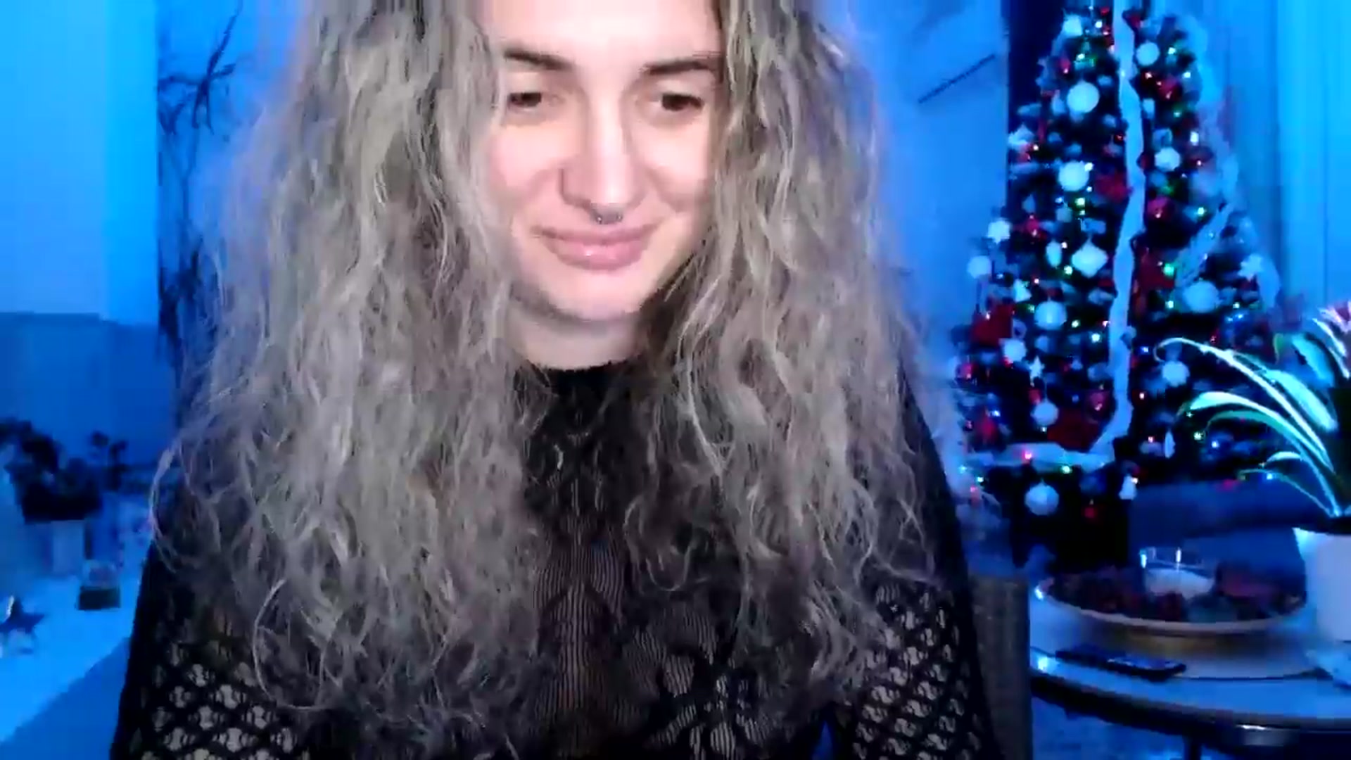 Gallery image thumbnail from MissDivinna's myfreecams stream on, 12/02/2024, 03:18 image 6 of 20