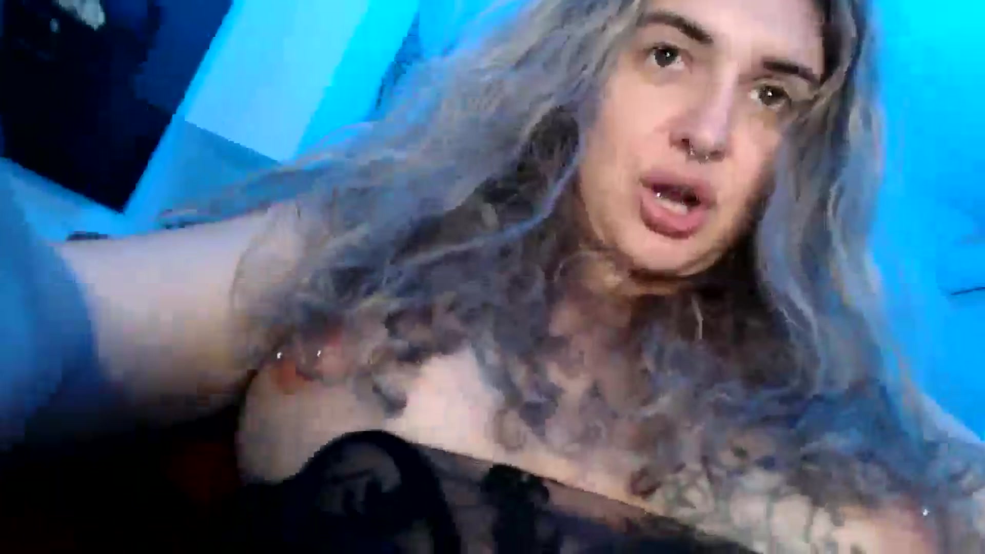 Gallery image thumbnail from MissDivinna's myfreecams stream on, 12/03/2024, 01:28 image 16 of 20