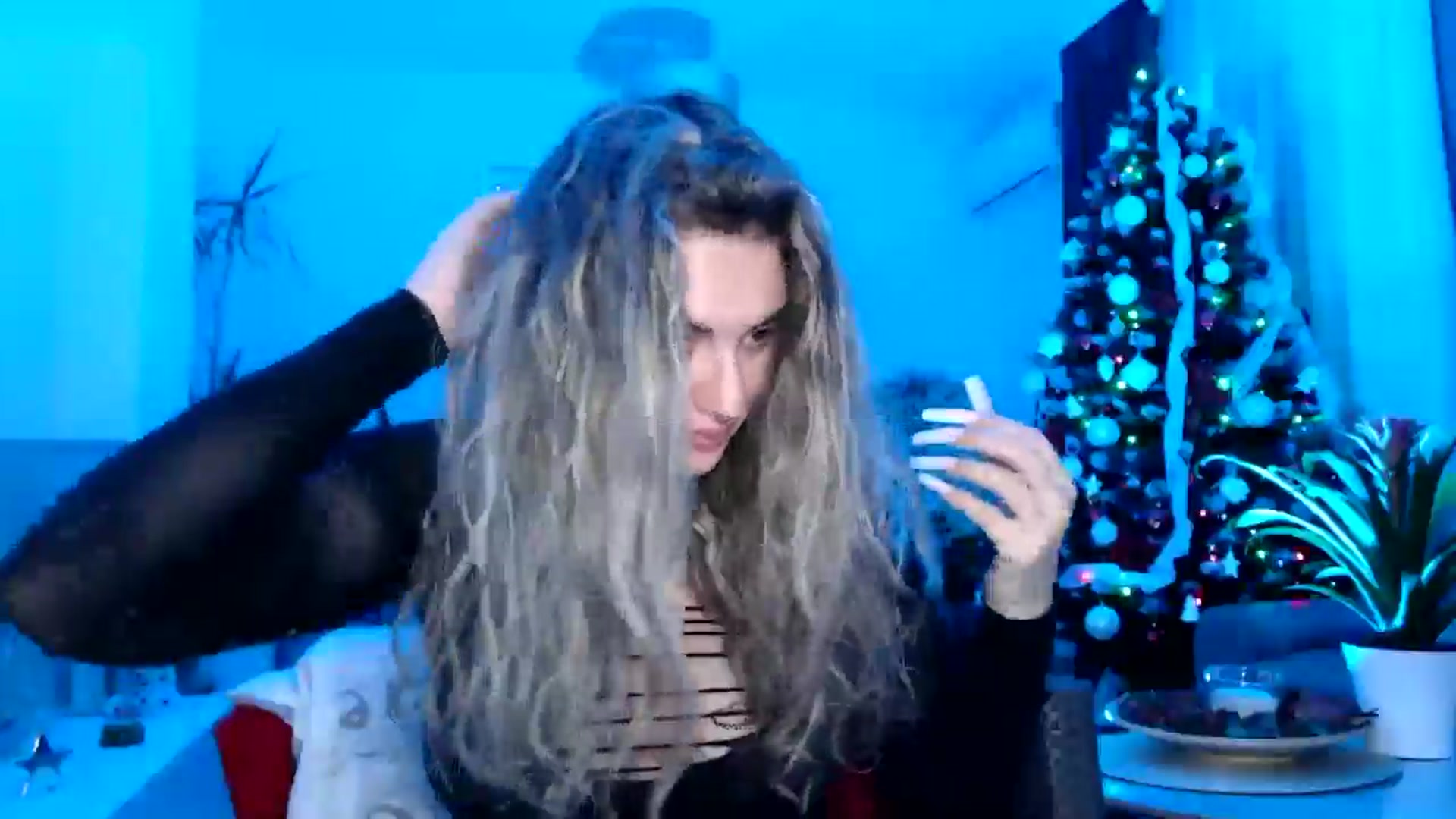 Gallery image thumbnail from MissDivinna's myfreecams stream on, 12/03/2024, 21:15 image 2 of 20