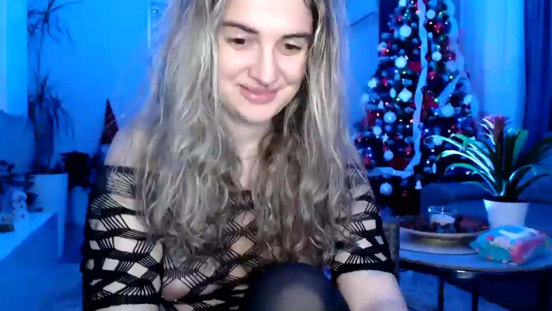 Gallery image thumbnail from MissDivinna's myfreecams stream on, 12/04/2024, 23:54 image 6 of 20