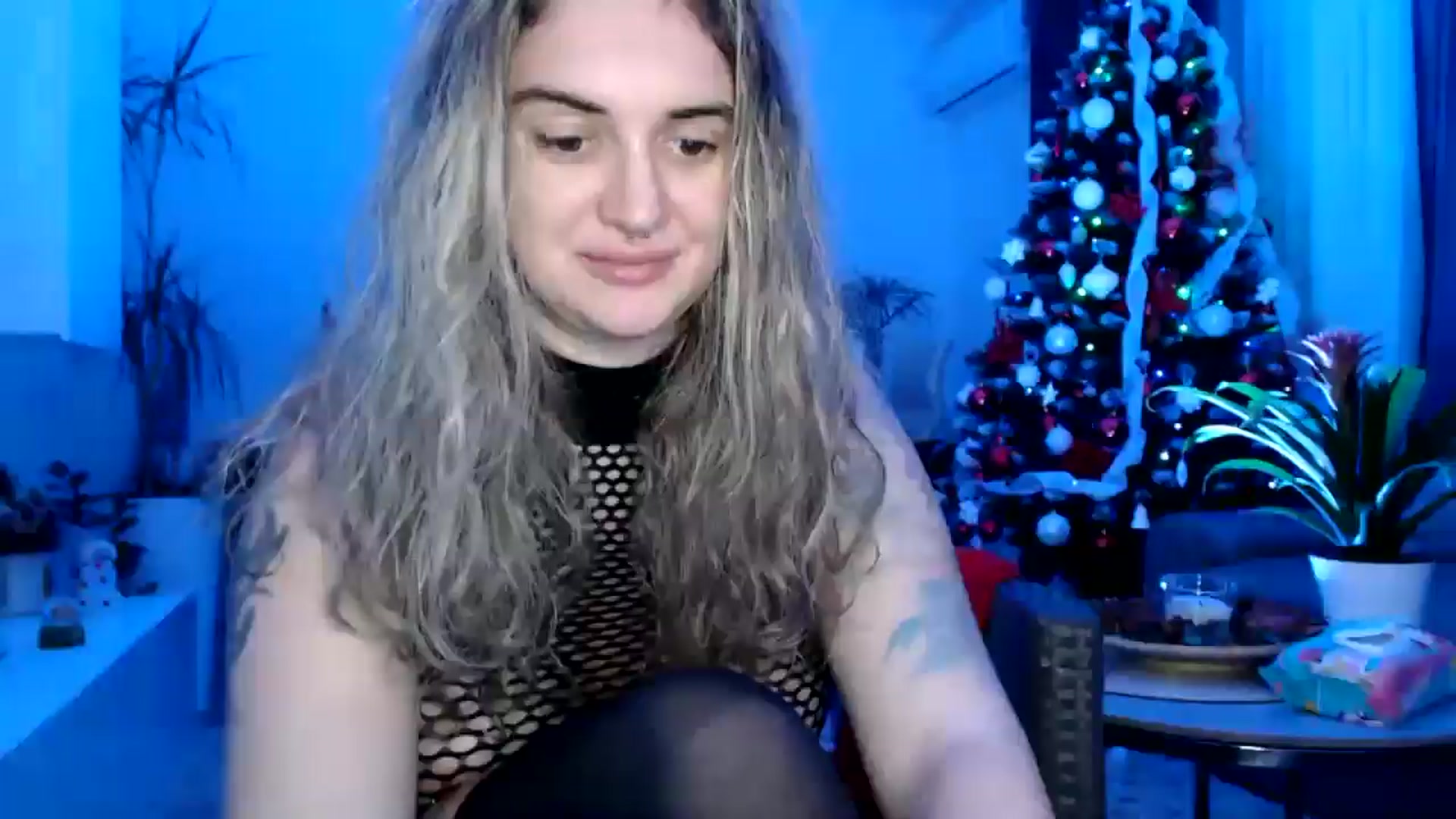 Gallery image thumbnail from MissDivinna's myfreecams stream on, 12/05/2024, 02:21 image 14 of 20
