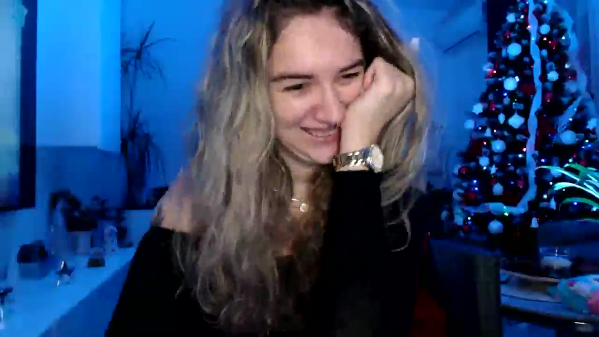 Gallery image thumbnail from MissDivinna's myfreecams stream on, 12/06/2024, 03:41 image 7 of 20