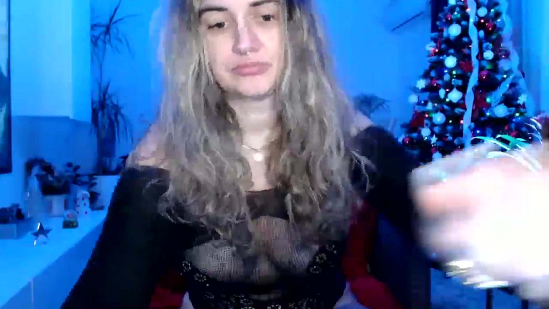 Gallery image thumbnail from MissDivinna's myfreecams stream on, 12/06/2024, 03:41 image 5 of 20