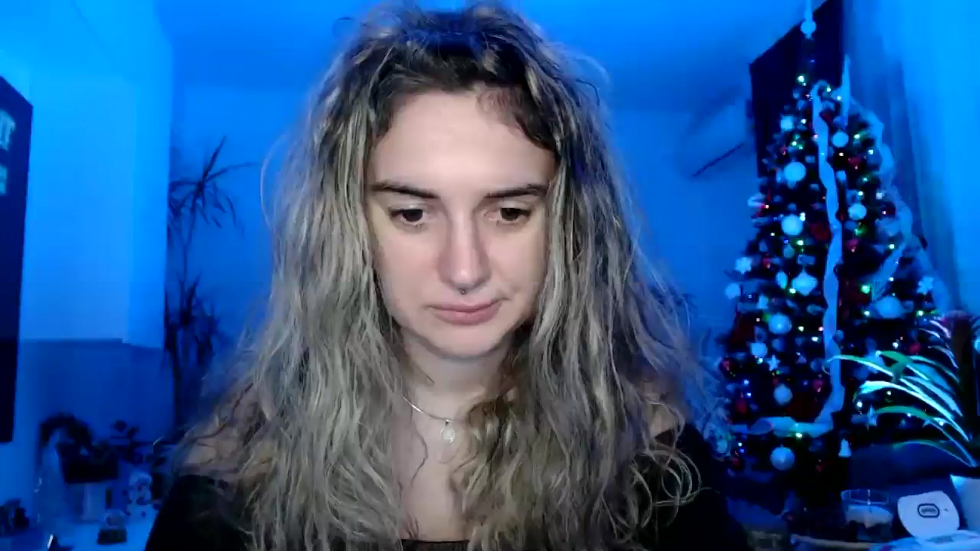 Gallery image thumbnail from MissDivinna's myfreecams stream on, 12/06/2024, 03:41 image 19 of 20