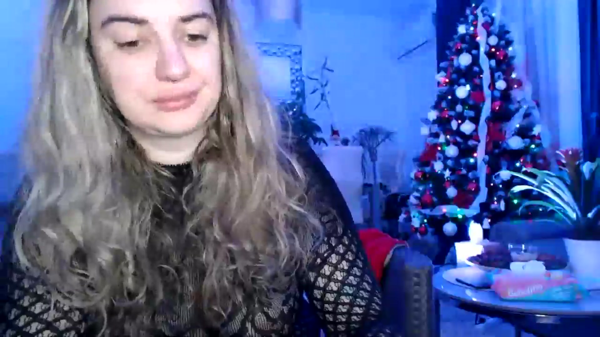 Gallery image thumbnail from MissDivinna's myfreecams stream on, 12/19/2024, 24:09 image 17 of 20