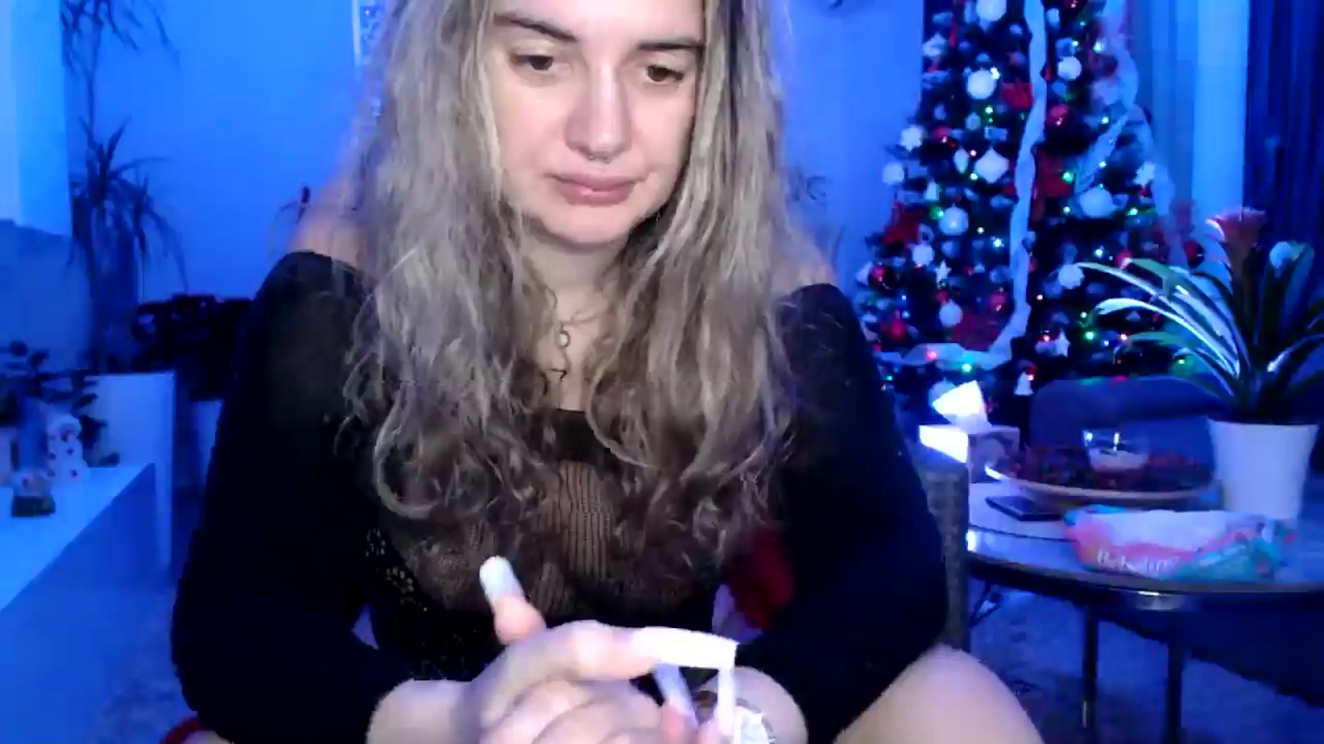 Gallery image thumbnail from MissDivinna's myfreecams stream on, 12/20/2024, 02:03 image 13 of 20