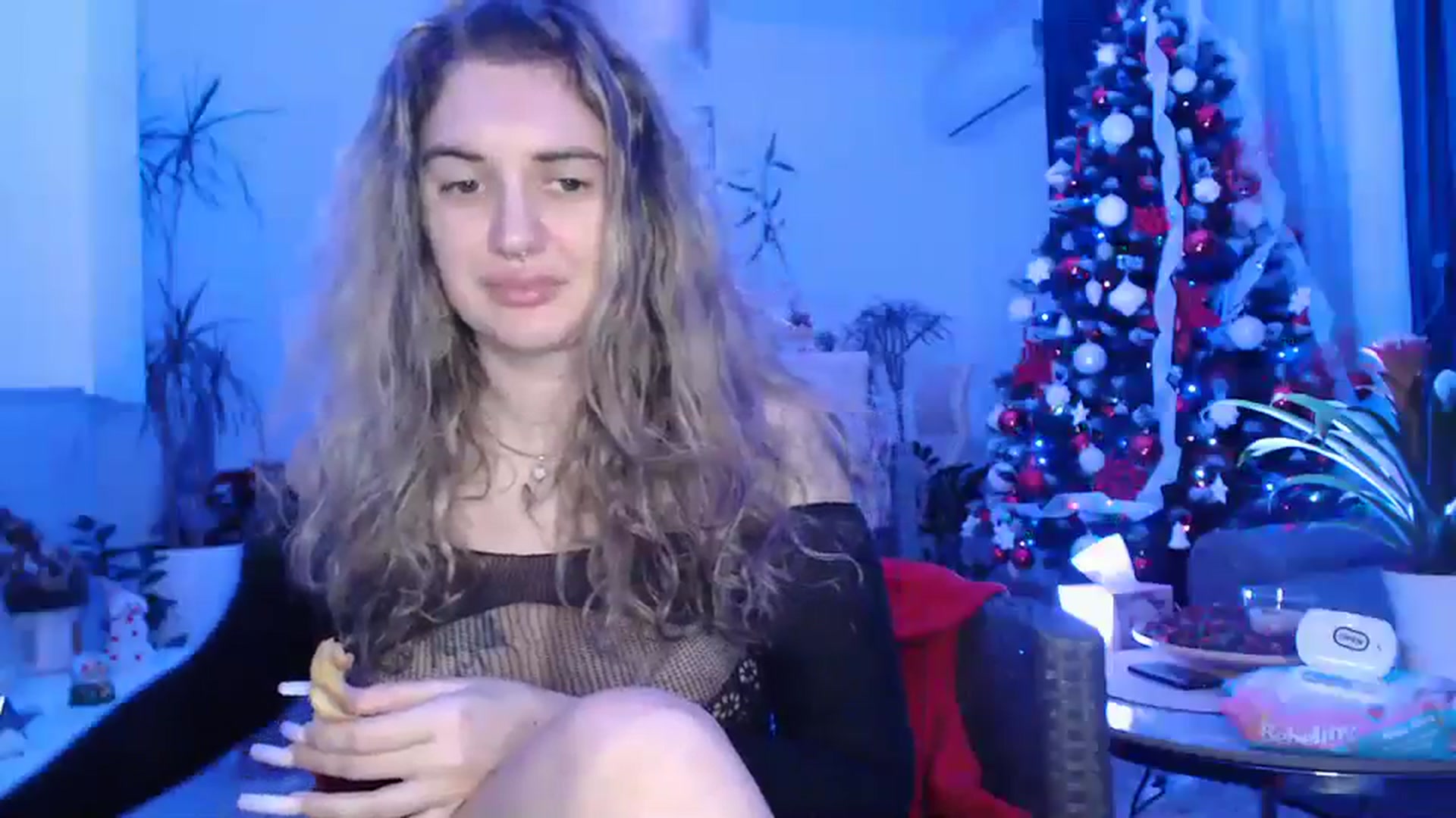 Gallery image thumbnail from MissDivinna's myfreecams stream on, 12/20/2024, 02:03 image 17 of 20