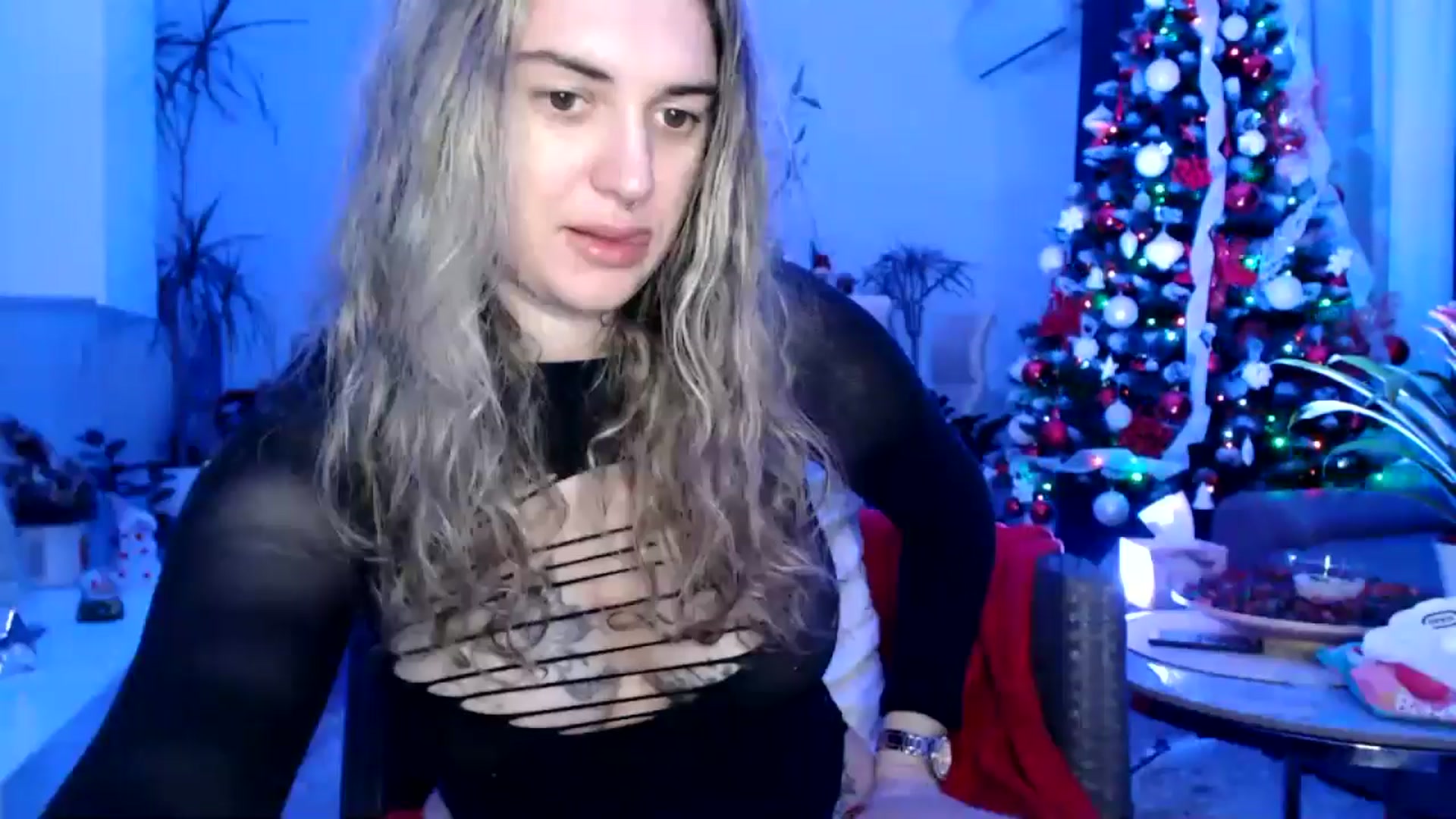 Gallery image thumbnail from MissDivinna's myfreecams stream on, 12/21/2024, 24:09 image 20 of 20