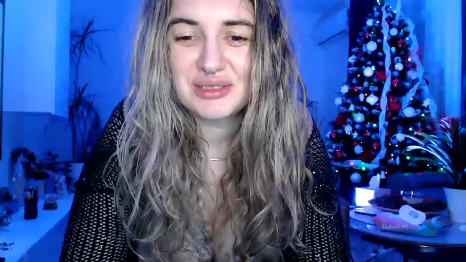 Gallery image thumbnail from MissDivinna's myfreecams stream on, 12/24/2024, 06:15 image 11 of 20