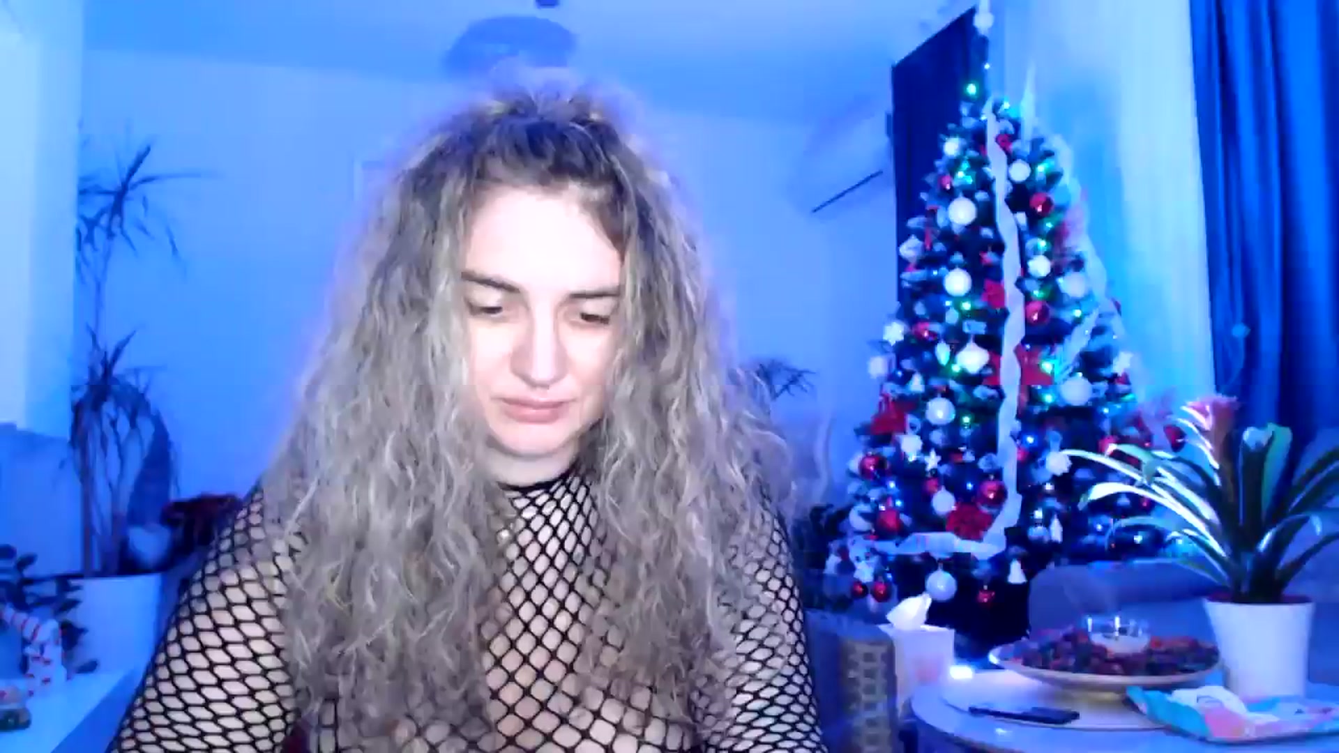 Gallery image thumbnail from MissDivinna's myfreecams stream on, 12/25/2024, 06:17 image 14 of 20