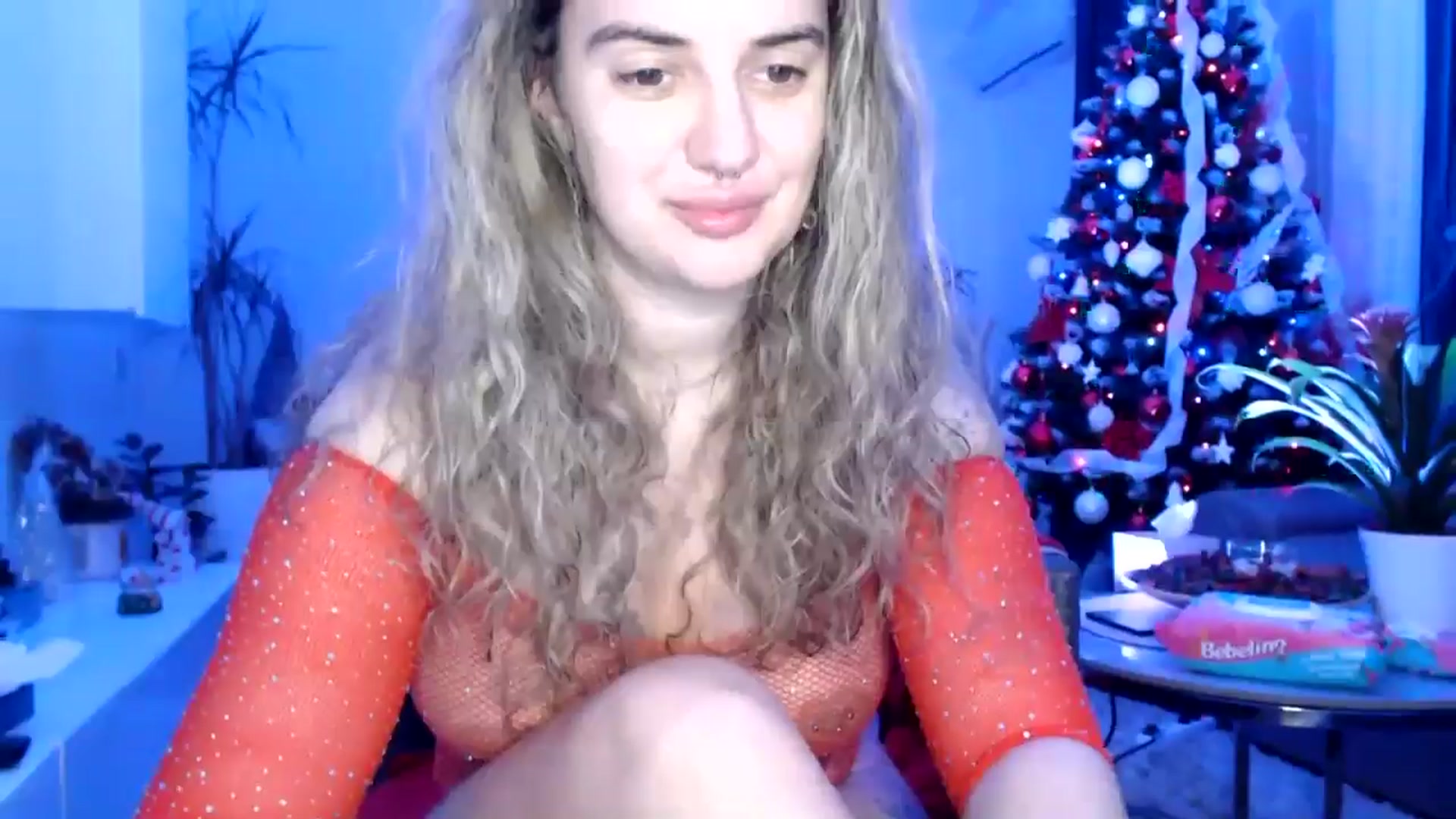 Gallery image thumbnail from MissDivinna's myfreecams stream on, 12/25/2024, 23:26 image 10 of 20