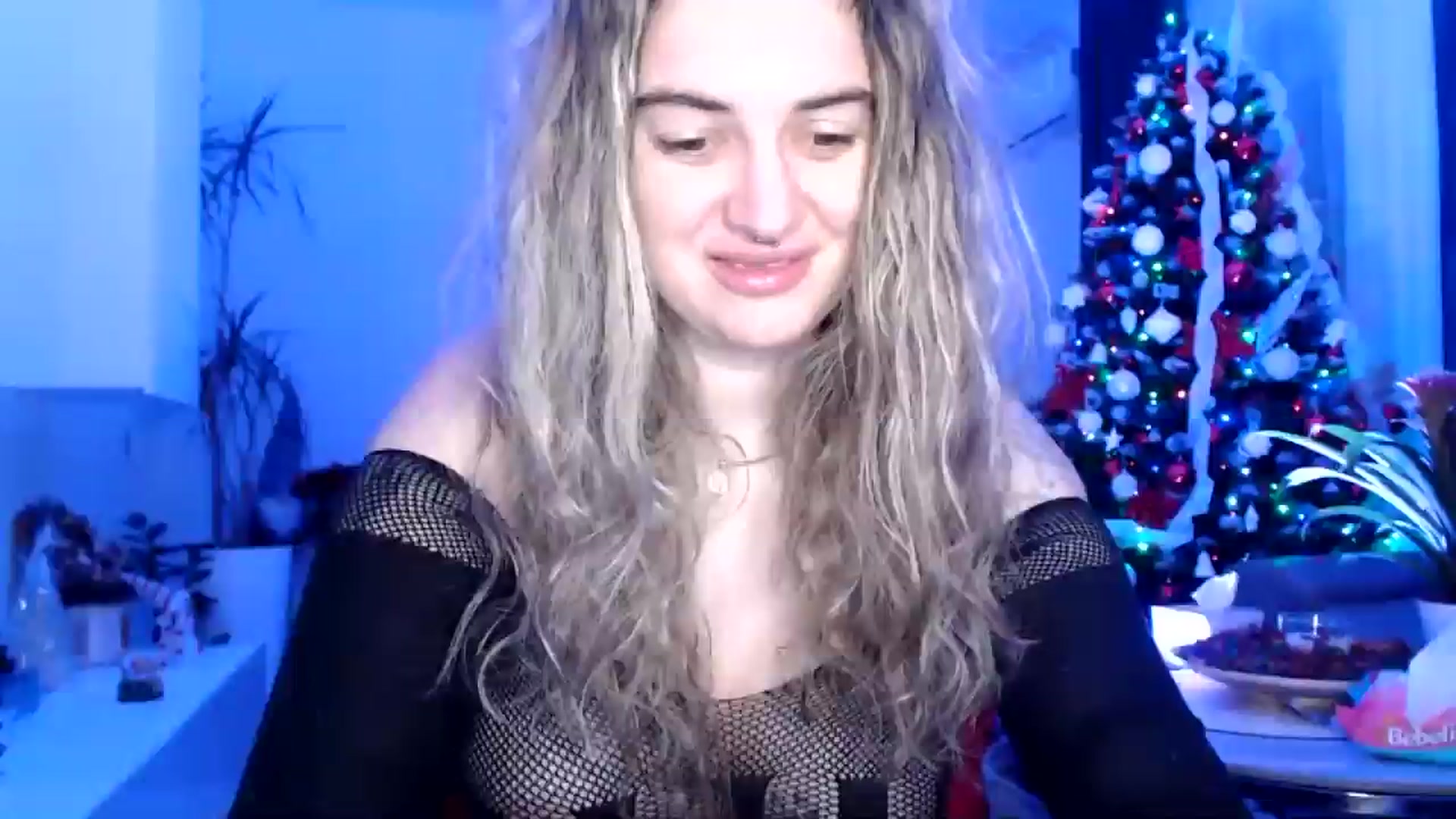 Gallery image thumbnail from MissDivinna's myfreecams stream on, 12/26/2024, 23:12 image 18 of 20