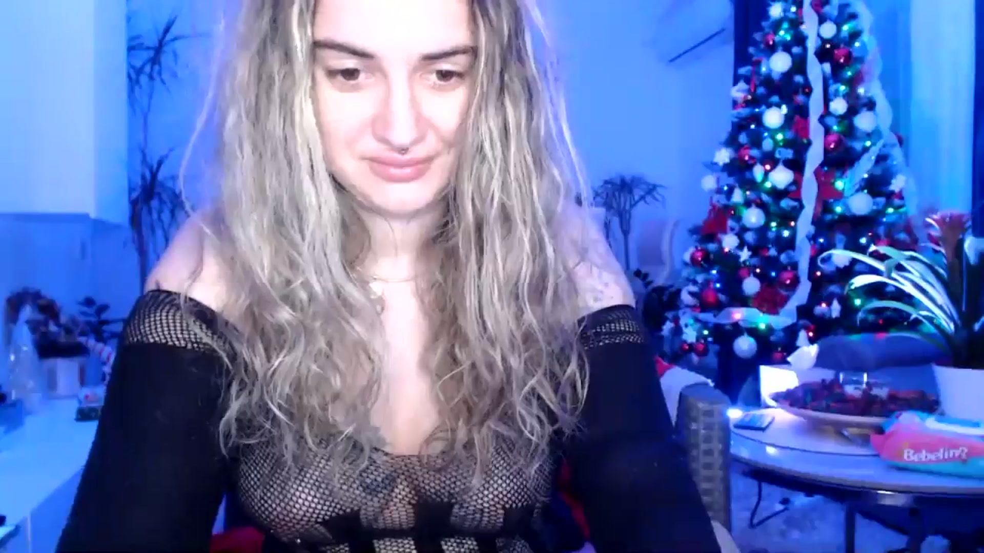 Gallery image thumbnail from MissDivinna's myfreecams stream on, 12/26/2024, 23:56 image 13 of 20