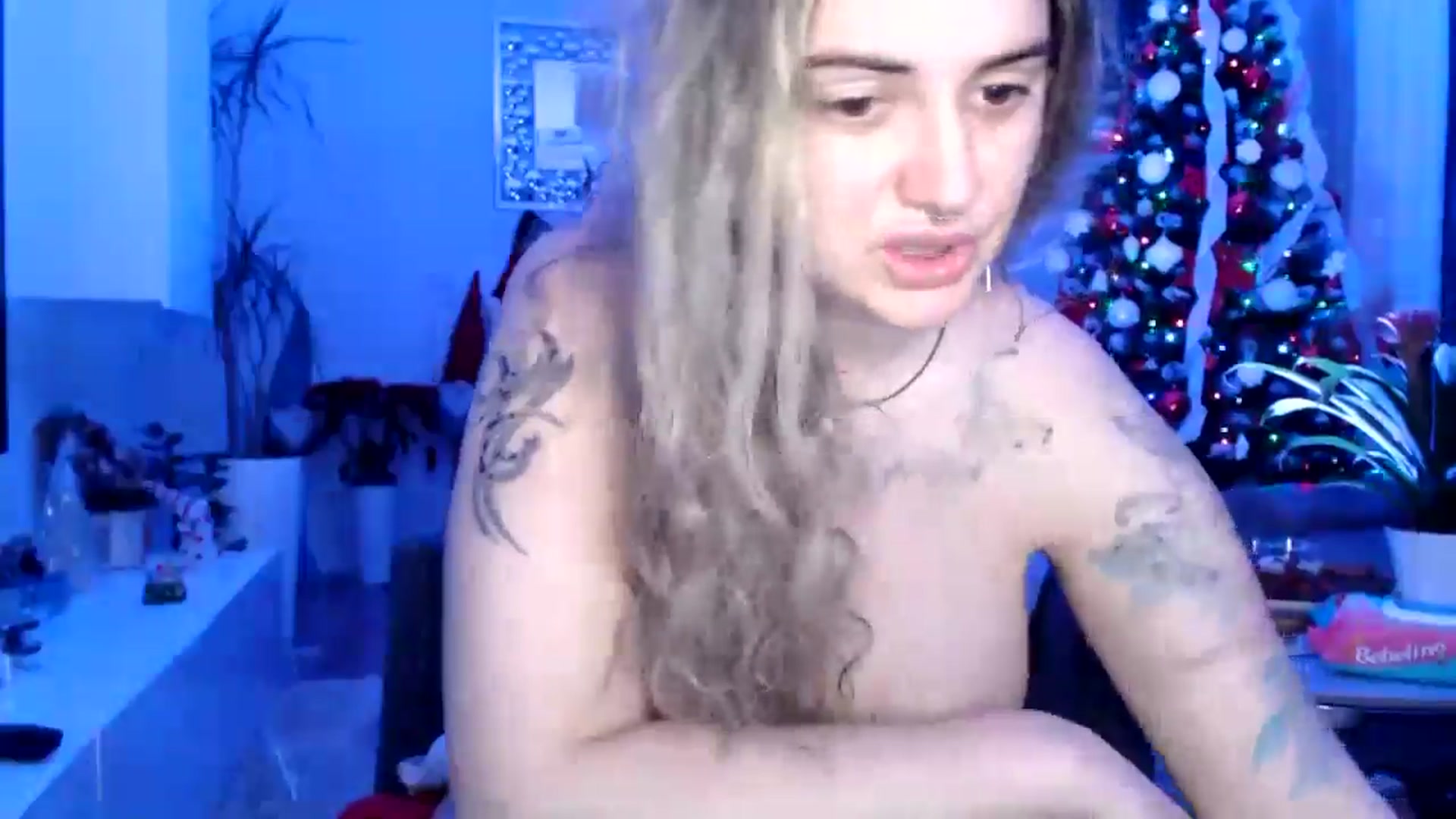 Gallery image thumbnail from MissDivinna's myfreecams stream on, 12/27/2024, 01:17 image 13 of 20