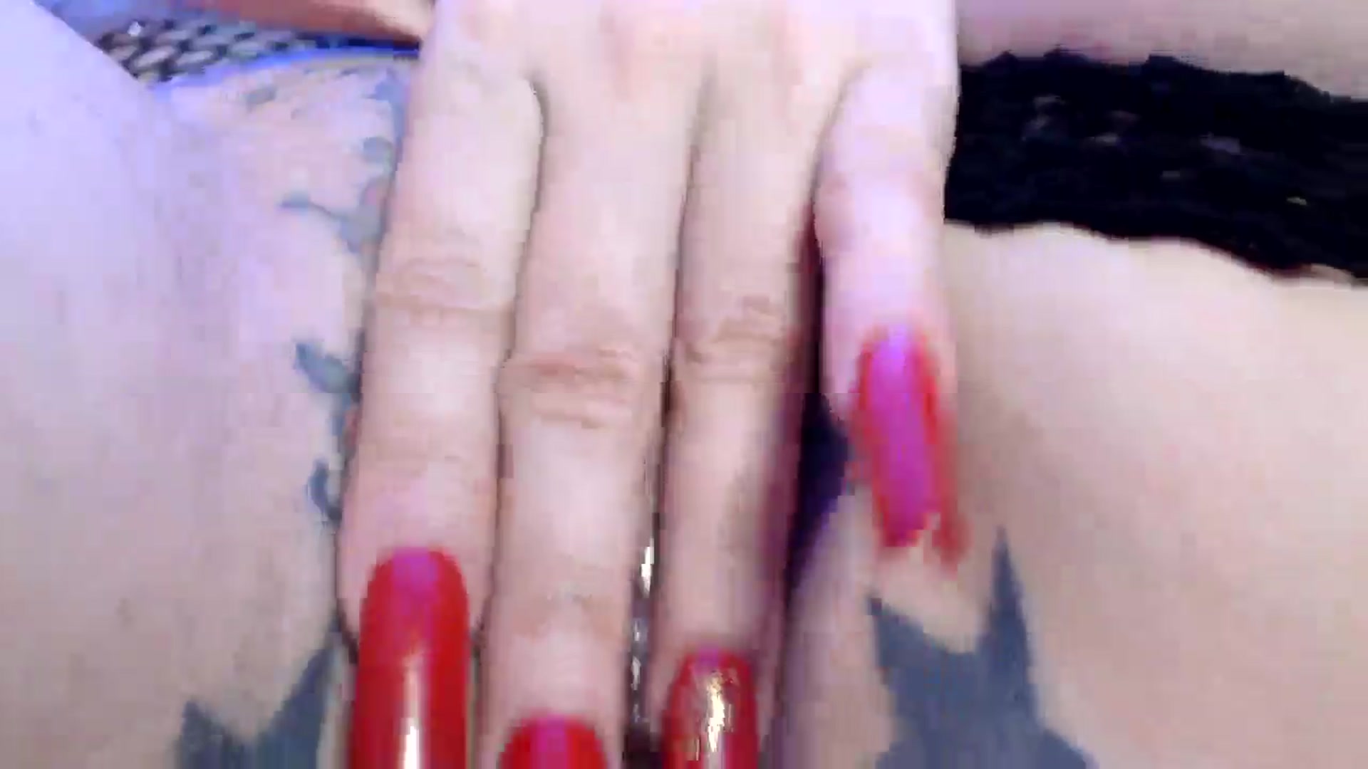 Gallery image thumbnail from MissDivinna's myfreecams stream on, 12/27/2024, 01:45 image 4 of 20