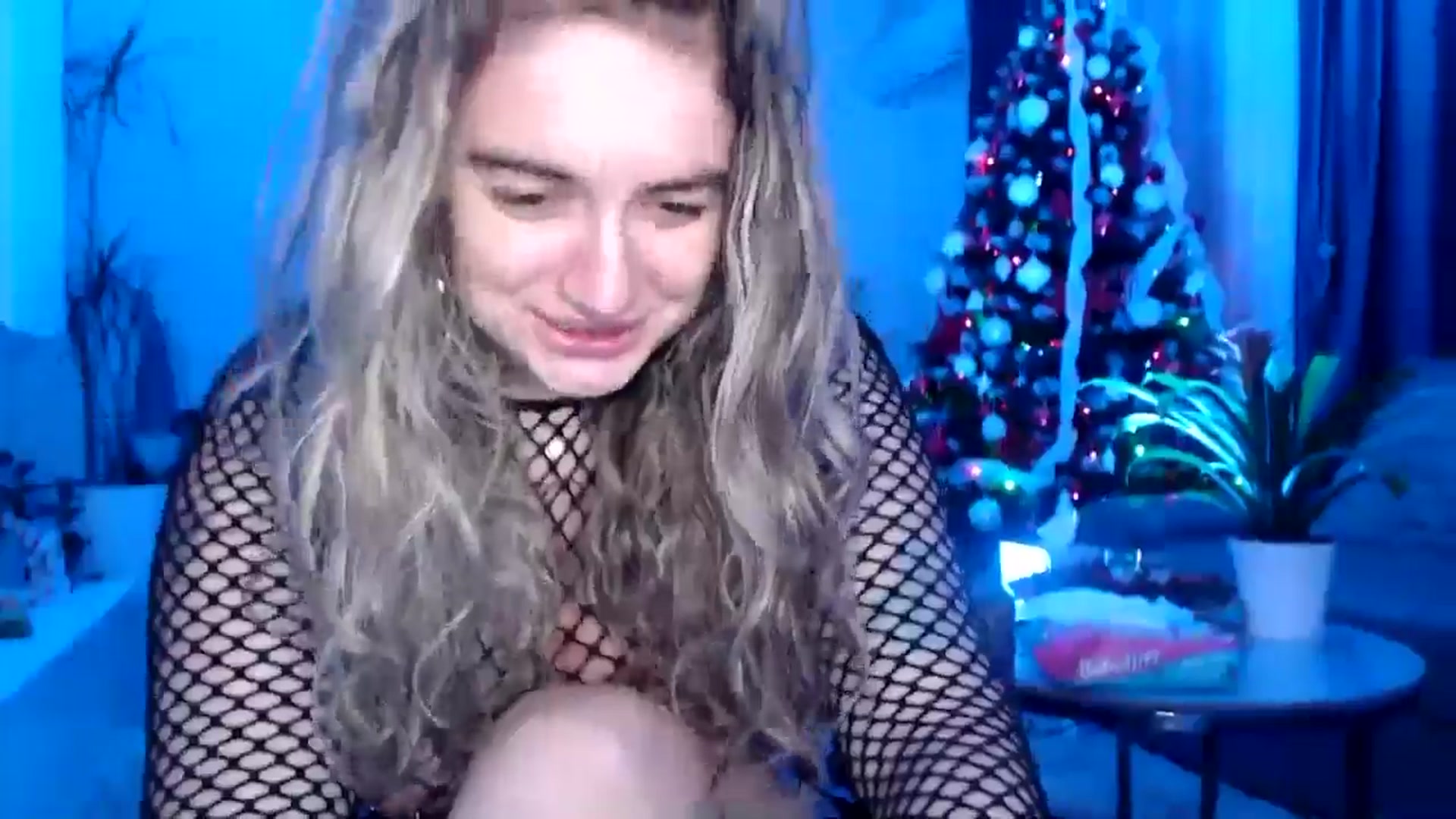 Gallery image thumbnail from MissDivinna's myfreecams stream on, 12/30/2024, 24:31 image 18 of 20