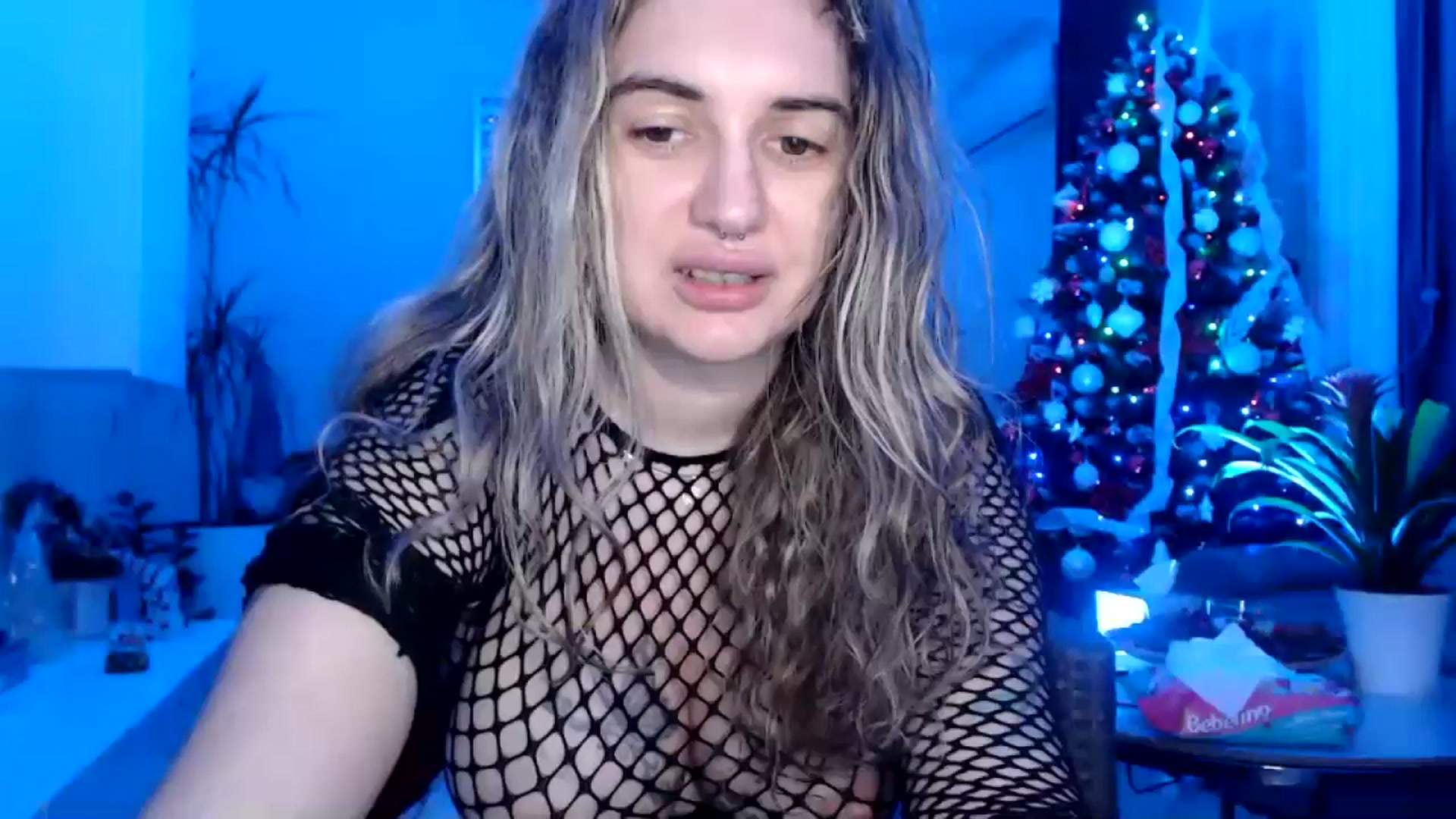 Gallery image thumbnail from MissDivinna's myfreecams stream on, 12/30/2024, 24:31 image 1 of 20