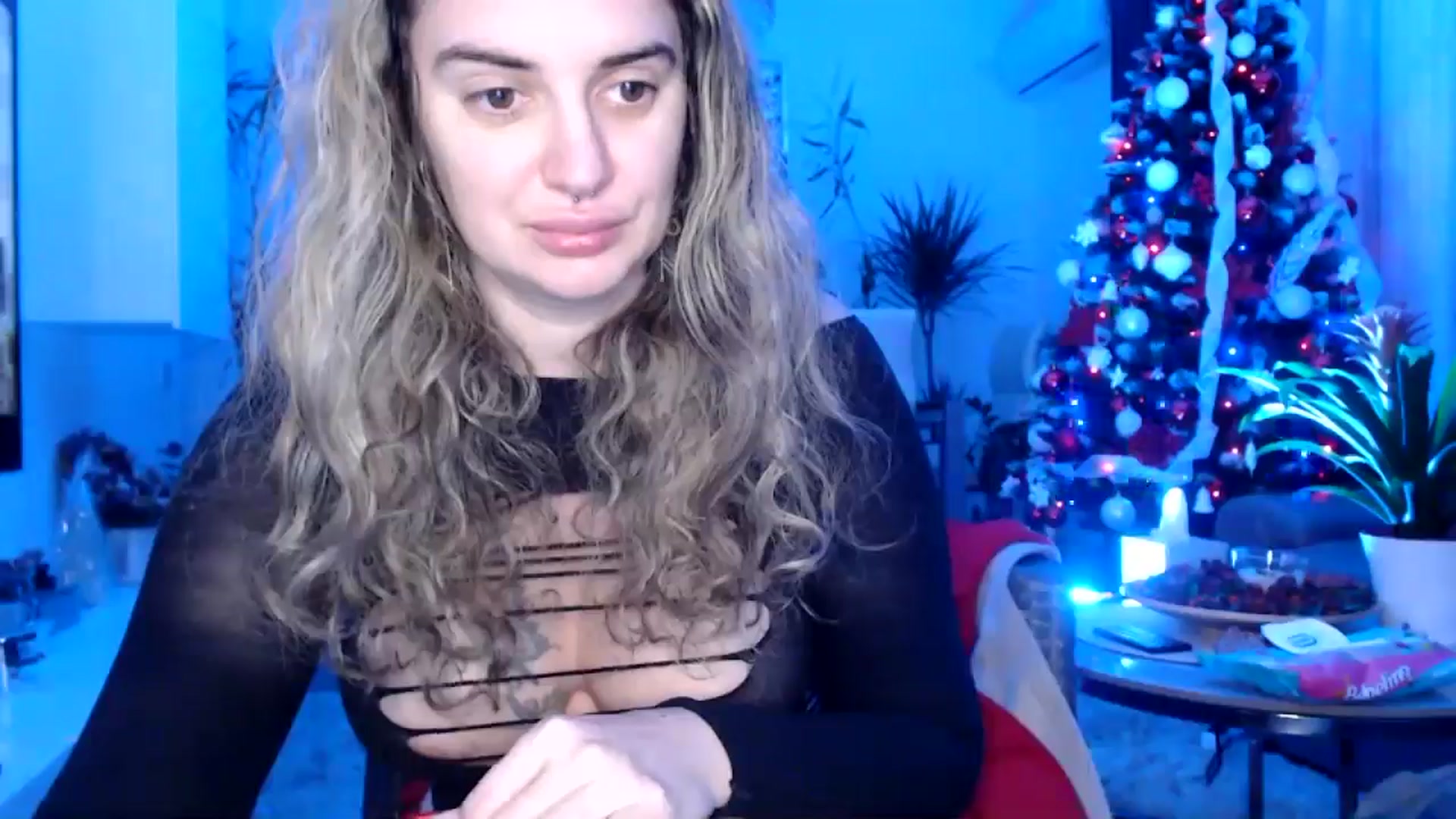 Gallery image thumbnail from MissDivinna's myfreecams stream on, 01/05/2025, 01:32 image 2 of 20