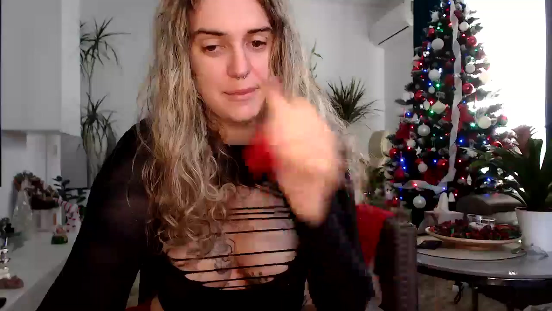 Gallery image thumbnail from MissDivinna's myfreecams stream on, 01/05/2025, 07:49 image 3 of 20