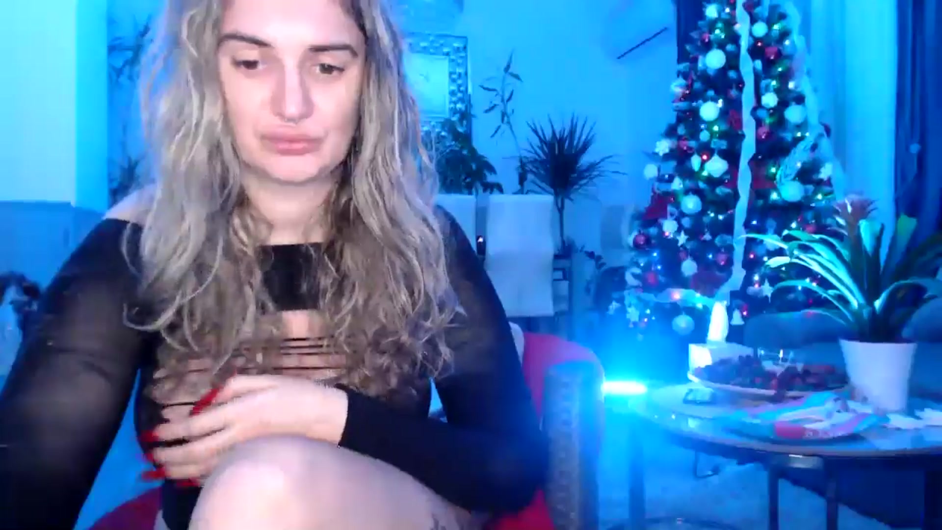 Gallery image thumbnail from MissDivinna's myfreecams stream on, 01/06/2025, 23:57 image 11 of 20