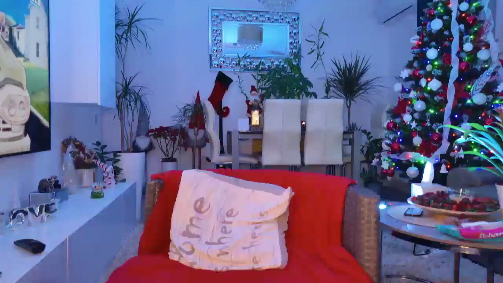 Gallery image thumbnail from MissDivinna's myfreecams stream on, 01/07/2025, 01:50 image 5 of 20