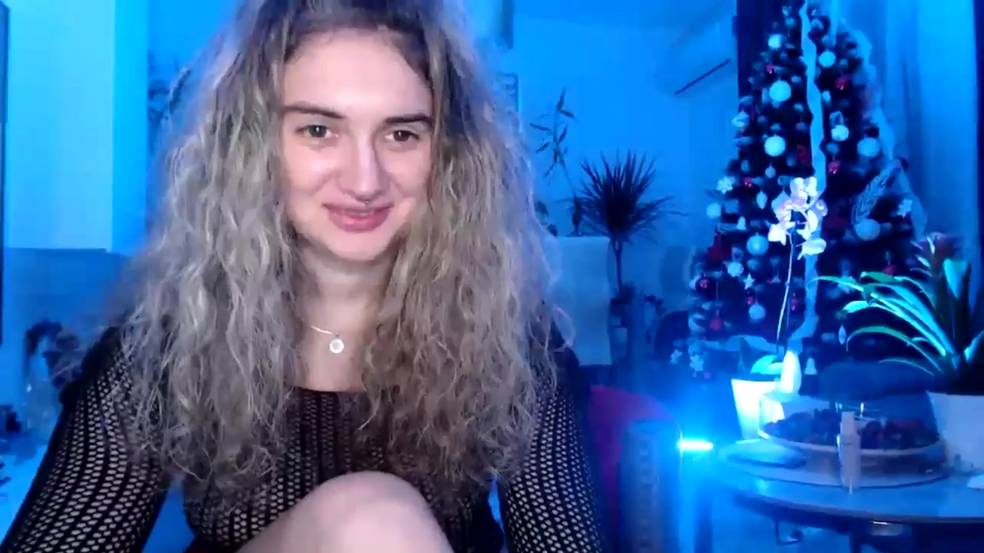 Gallery image thumbnail from MissDivinna's myfreecams stream on, 01/09/2025, 03:31 image 7 of 20