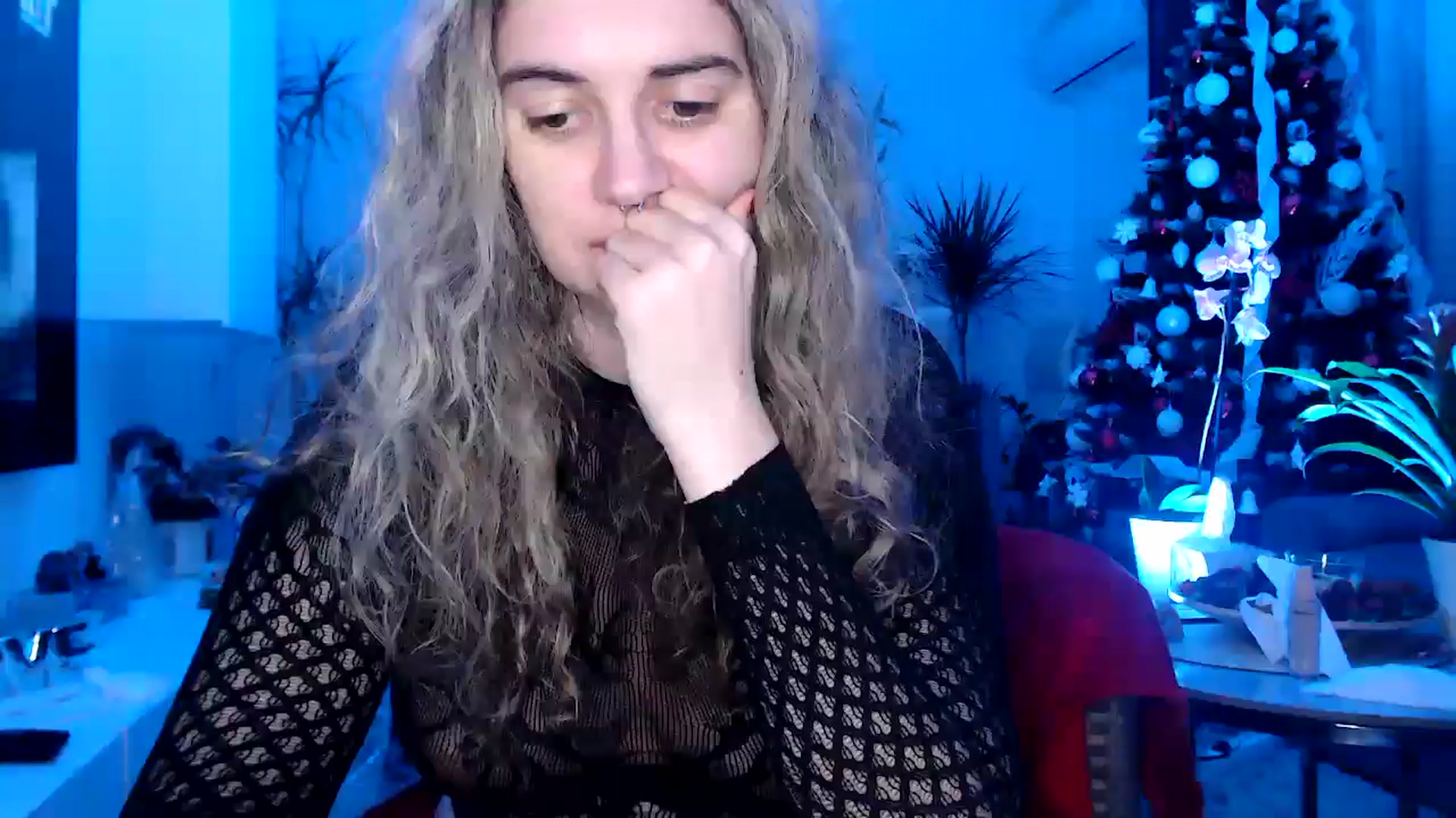 Gallery image thumbnail from MissDivinna's myfreecams stream on, 01/10/2025, 04:45 image 20 of 20