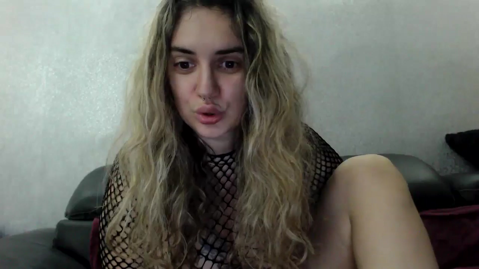 Gallery image thumbnail from MissDivinna's myfreecams stream on, 01/17/2025, 06:22 image 18 of 20