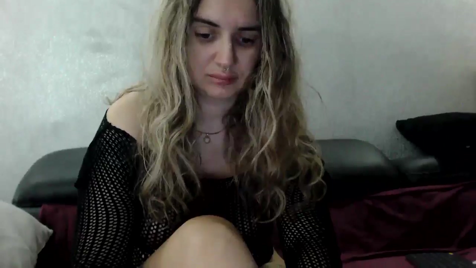 Gallery image thumbnail from MissDivinna's myfreecams stream on, 01/19/2025, 24:48 image 4 of 20