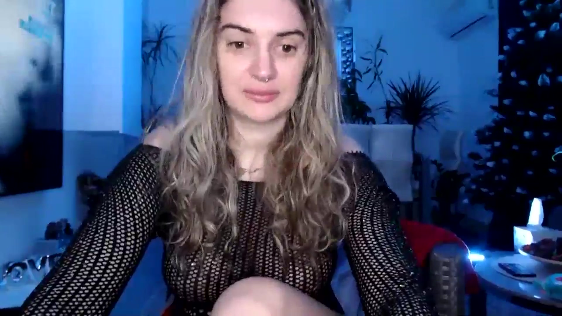 Gallery image thumbnail from MissDivinna's myfreecams stream on, 01/22/2025, 23:33 image 13 of 20
