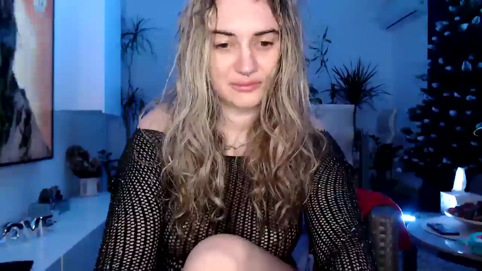 Gallery image thumbnail from MissDivinna's myfreecams stream on, 01/22/2025, 23:33 image 11 of 20