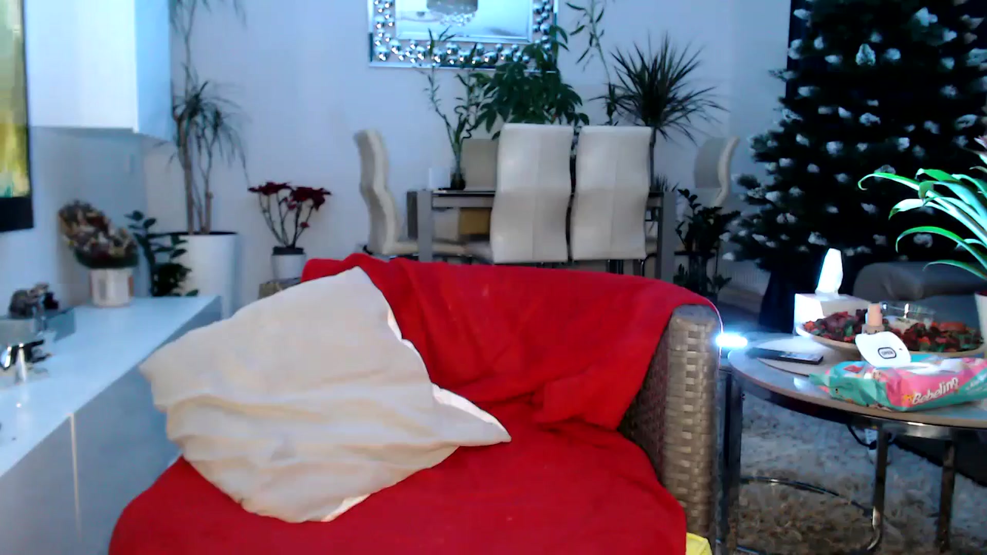 Gallery image thumbnail from MissDivinna's myfreecams stream on, 01/23/2025, 23:50 image 12 of 20