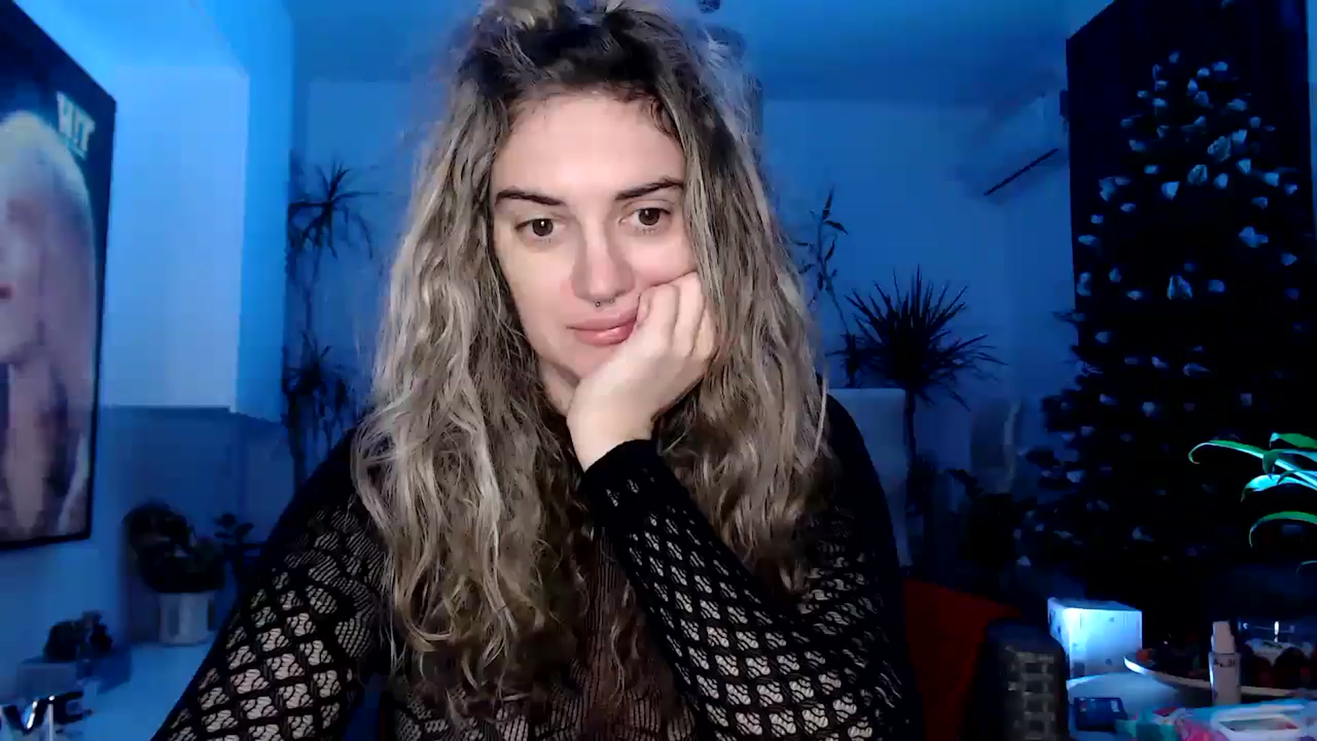 Gallery image thumbnail from MissDivinna's myfreecams stream on, 01/25/2025, 22:19 image 20 of 20