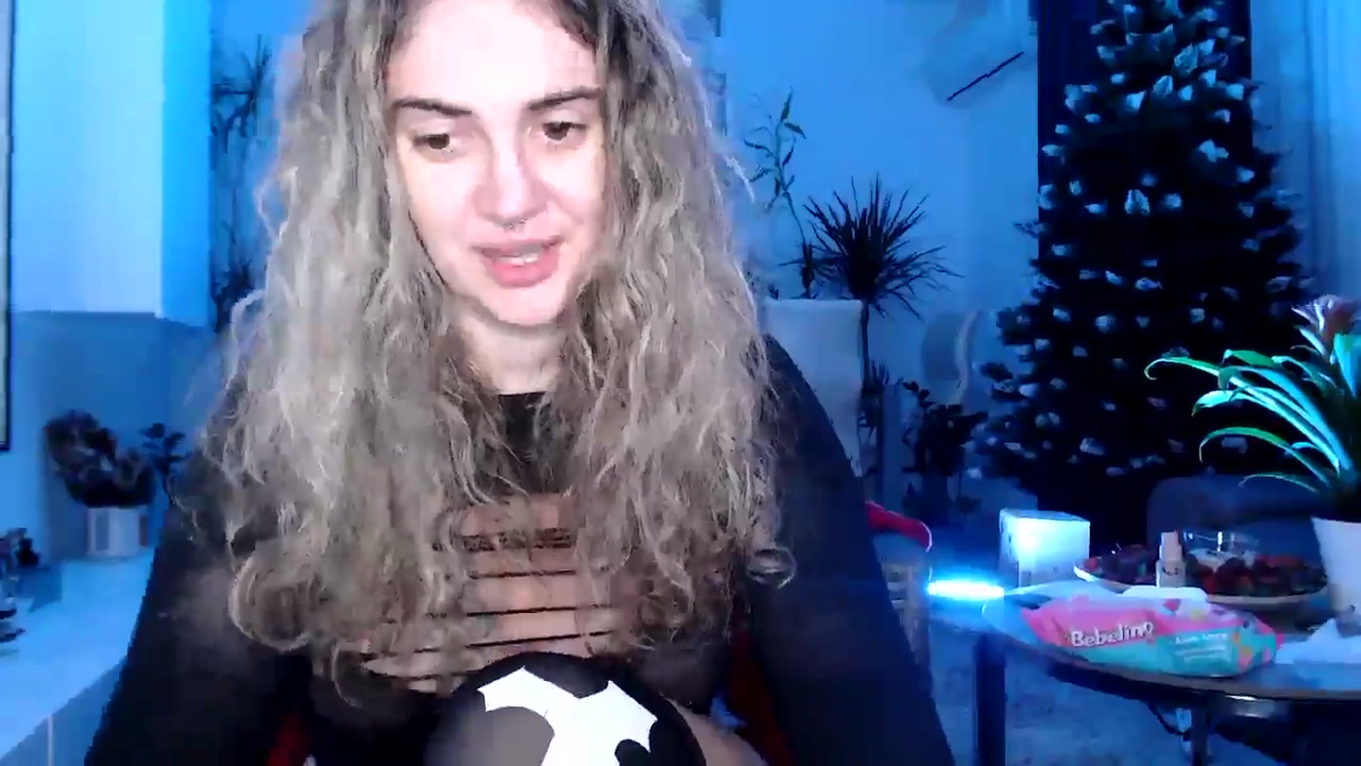 Gallery image thumbnail from MissDivinna's myfreecams stream on, 01/27/2025, 03:14 image 16 of 20