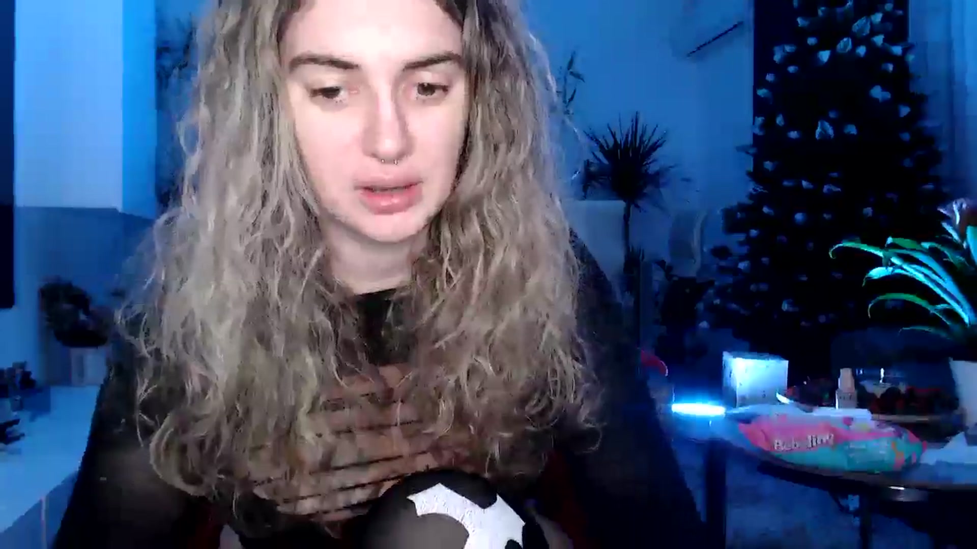 Gallery image thumbnail from MissDivinna's myfreecams stream on, 01/27/2025, 03:14 image 18 of 20