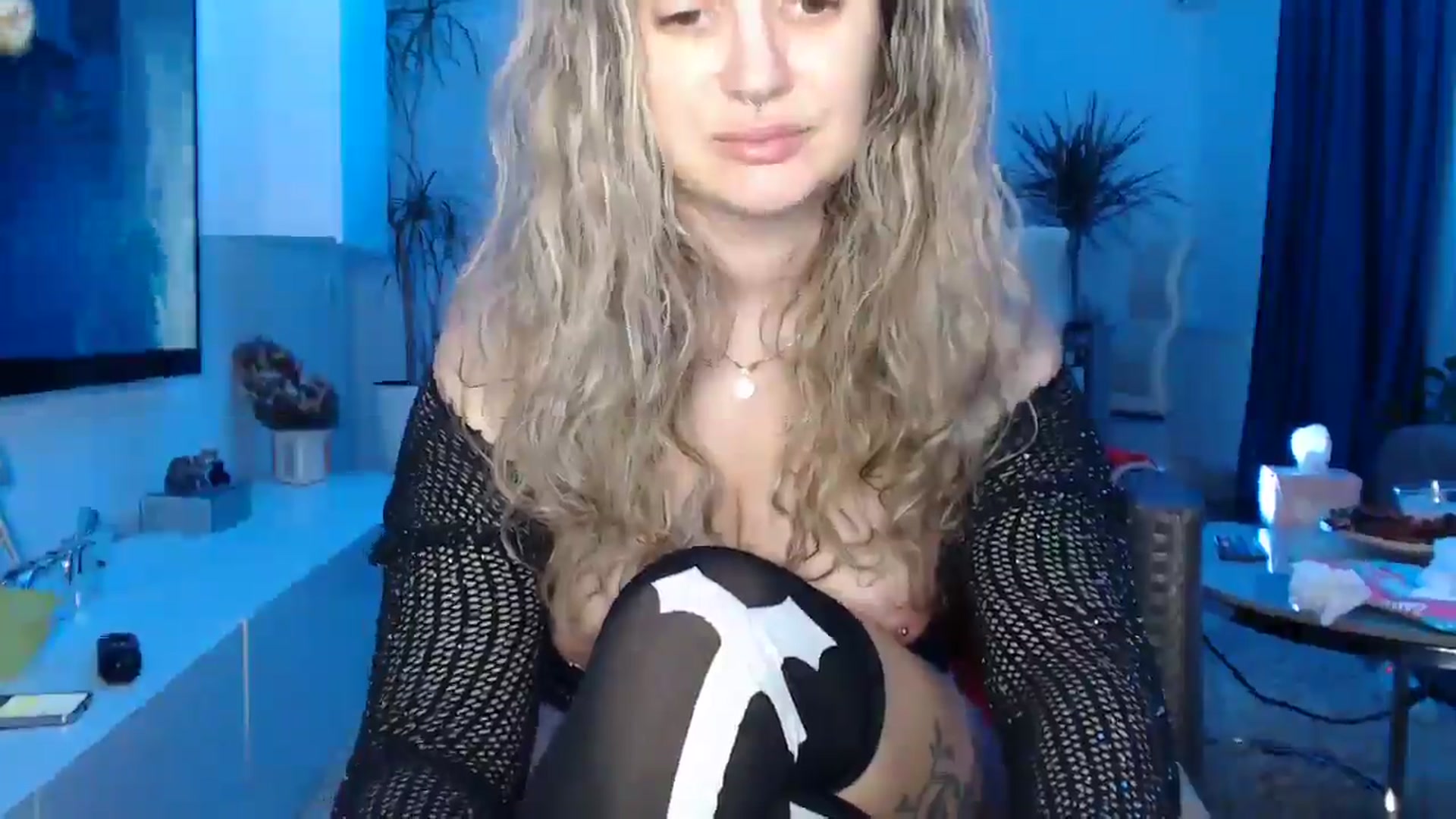 Gallery image thumbnail from MissDivinna's myfreecams stream on, 01/29/2025, 02:47 image 15 of 20