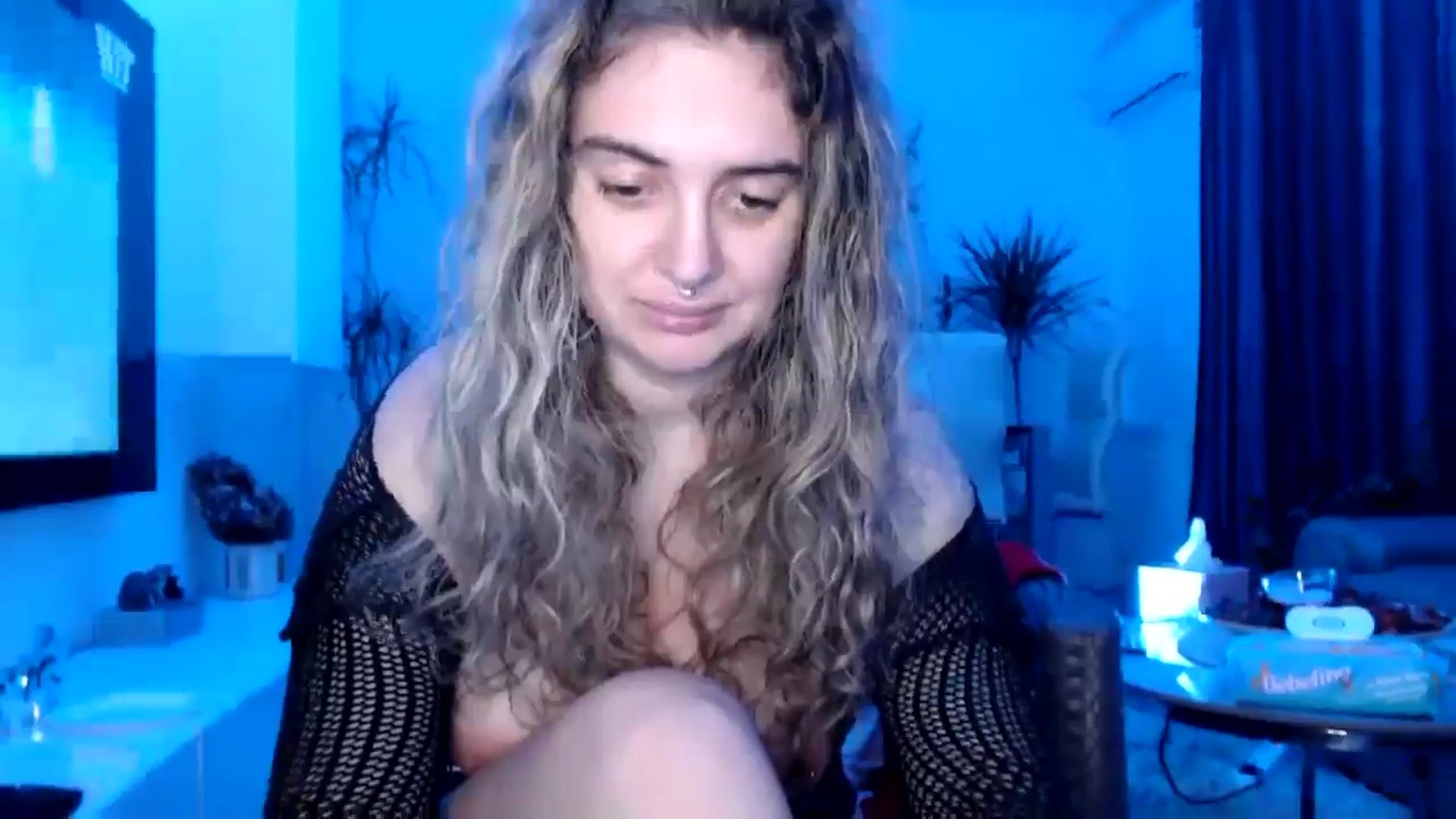 Gallery image thumbnail from MissDivinna's myfreecams stream on, 02/01/2025, 02:50 image 16 of 20