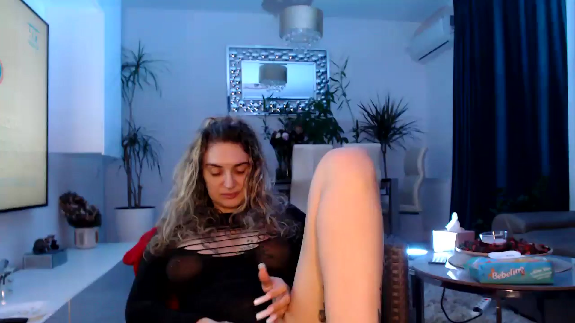 Gallery image thumbnail from MissDivinna's myfreecams stream on, 02/02/2025, 21:19 image 20 of 20