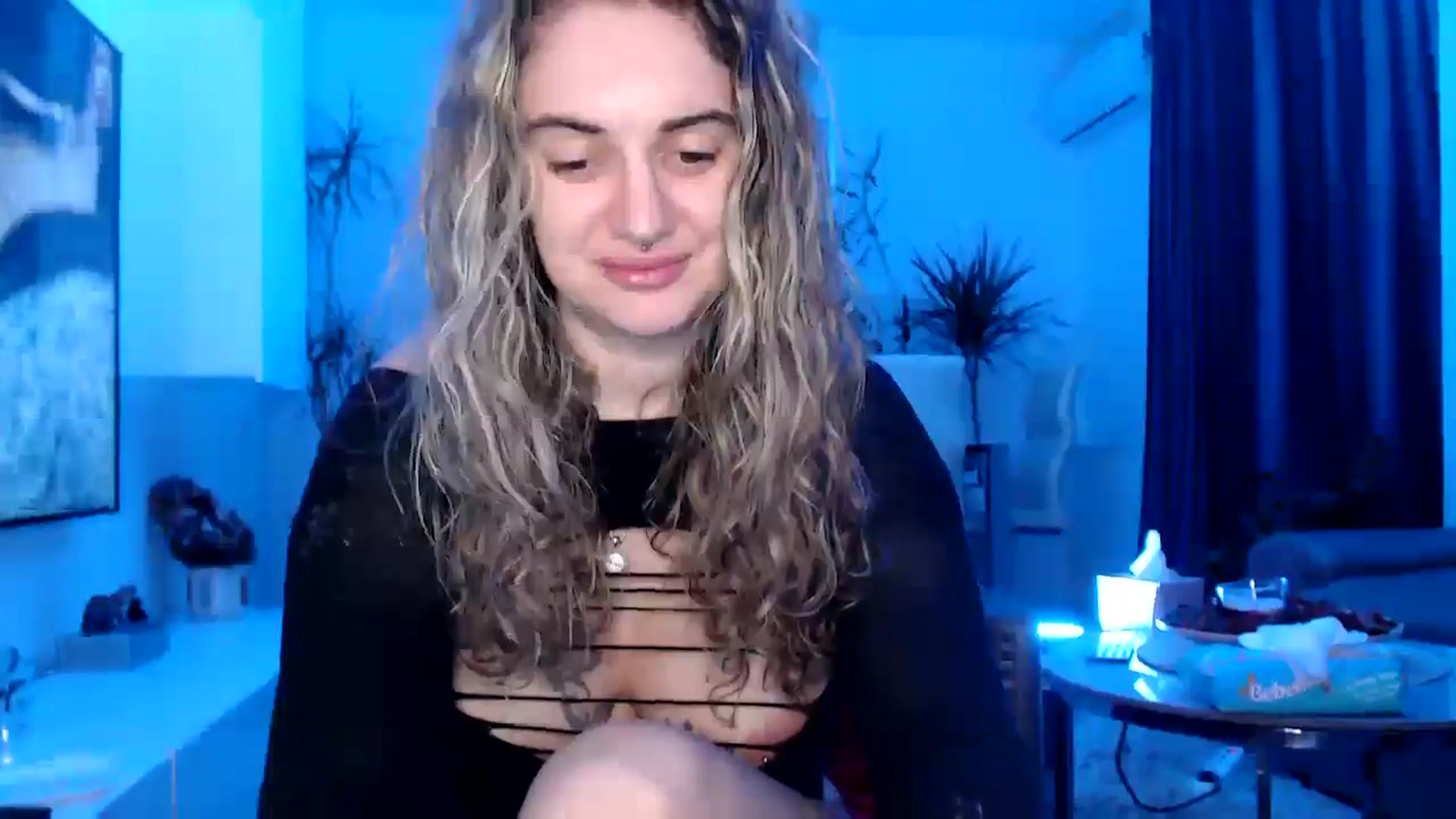 Gallery image thumbnail from MissDivinna's myfreecams stream on, 02/02/2025, 21:19 image 7 of 20