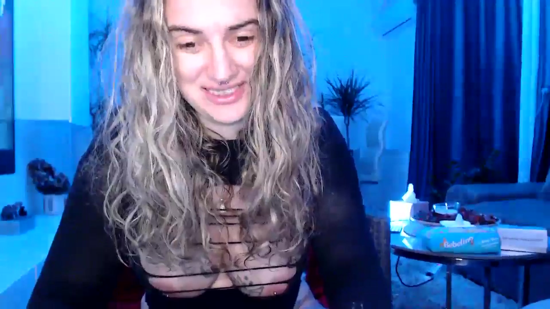 Gallery image thumbnail from MissDivinna's myfreecams stream on, 02/02/2025, 23:19 image 8 of 20
