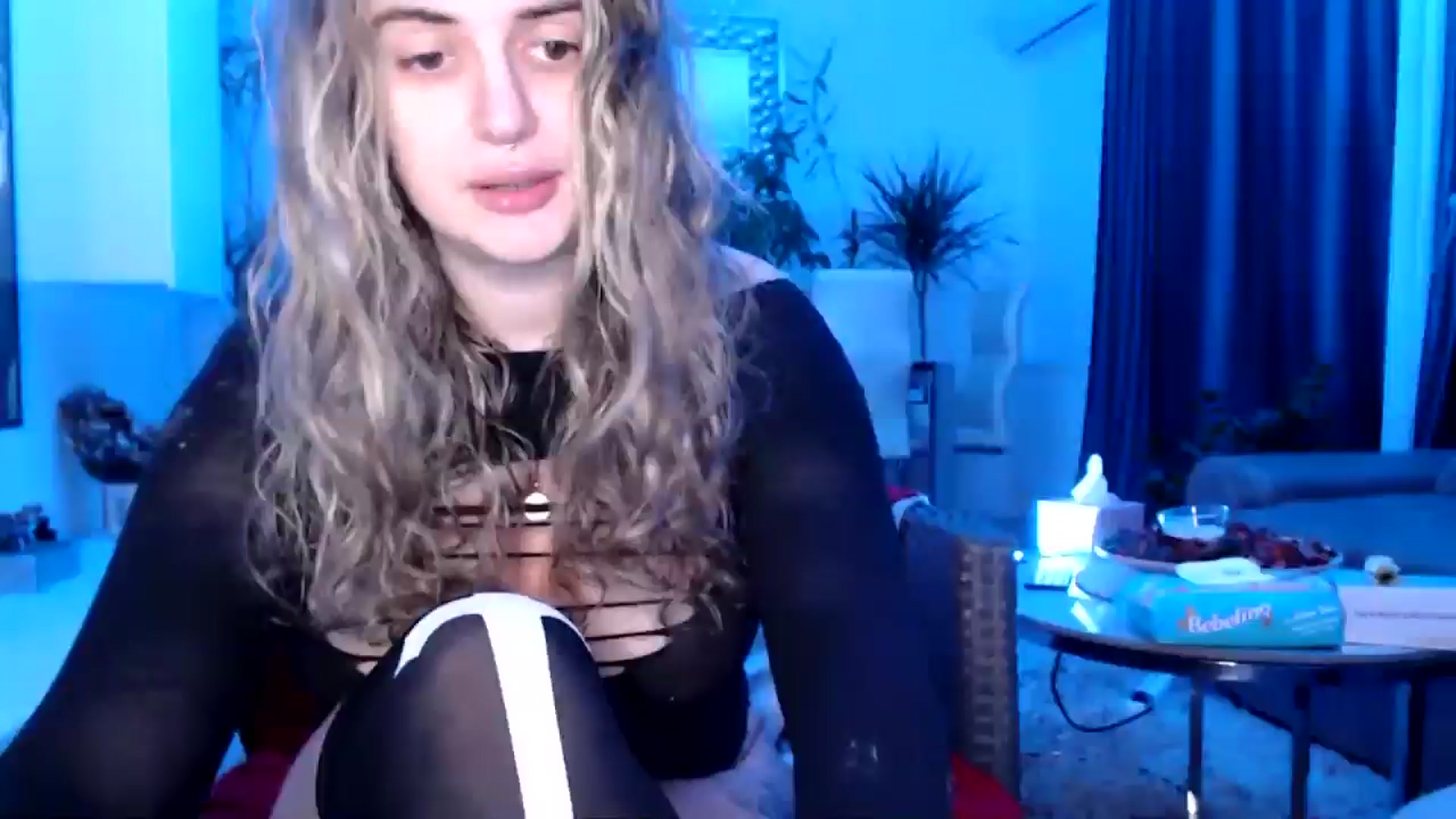 Gallery image thumbnail from MissDivinna's myfreecams stream on, 02/03/2025, 03:25 image 1 of 20