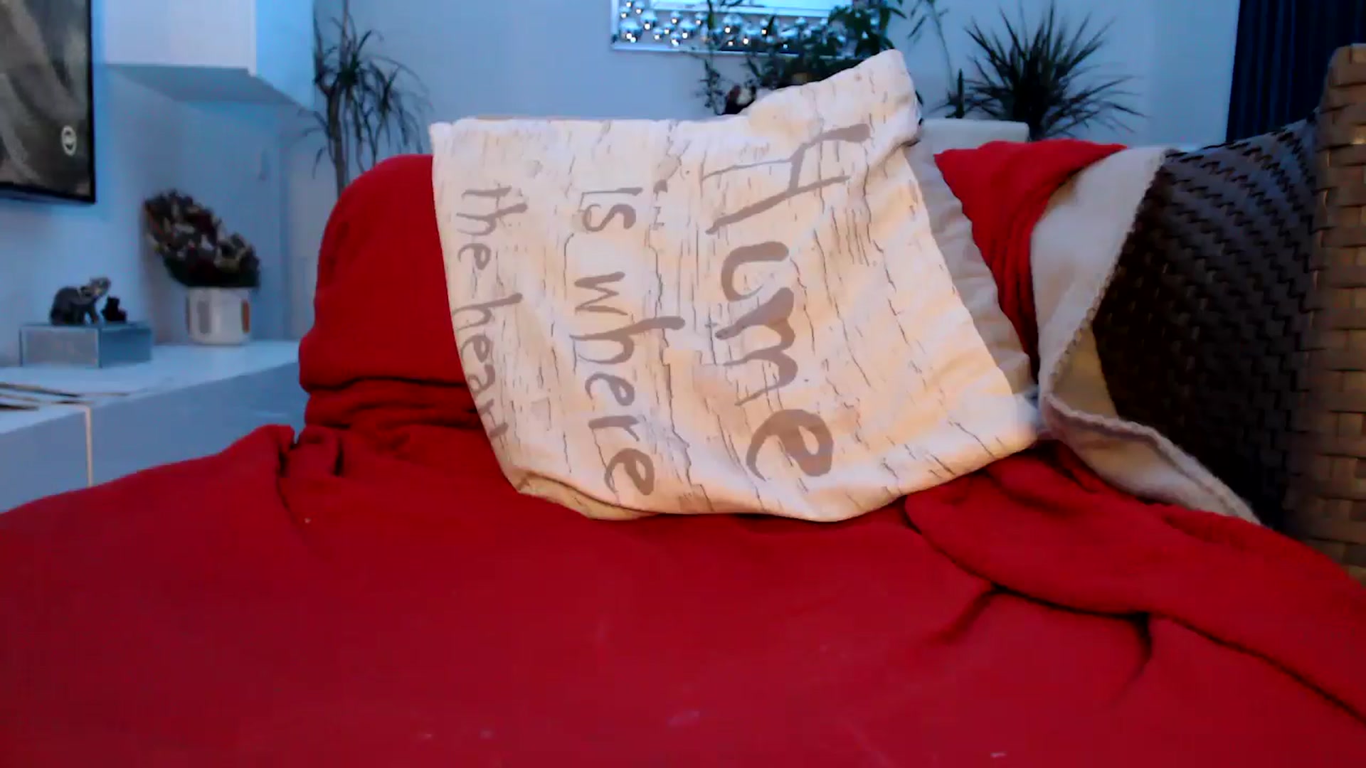 Gallery image thumbnail from MissDivinna's myfreecams stream on, 02/03/2025, 21:59 image 9 of 20