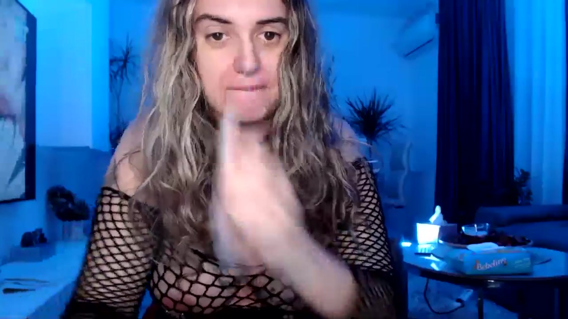 Gallery image thumbnail from MissDivinna's myfreecams stream on, 02/04/2025, 24:21 image 14 of 20